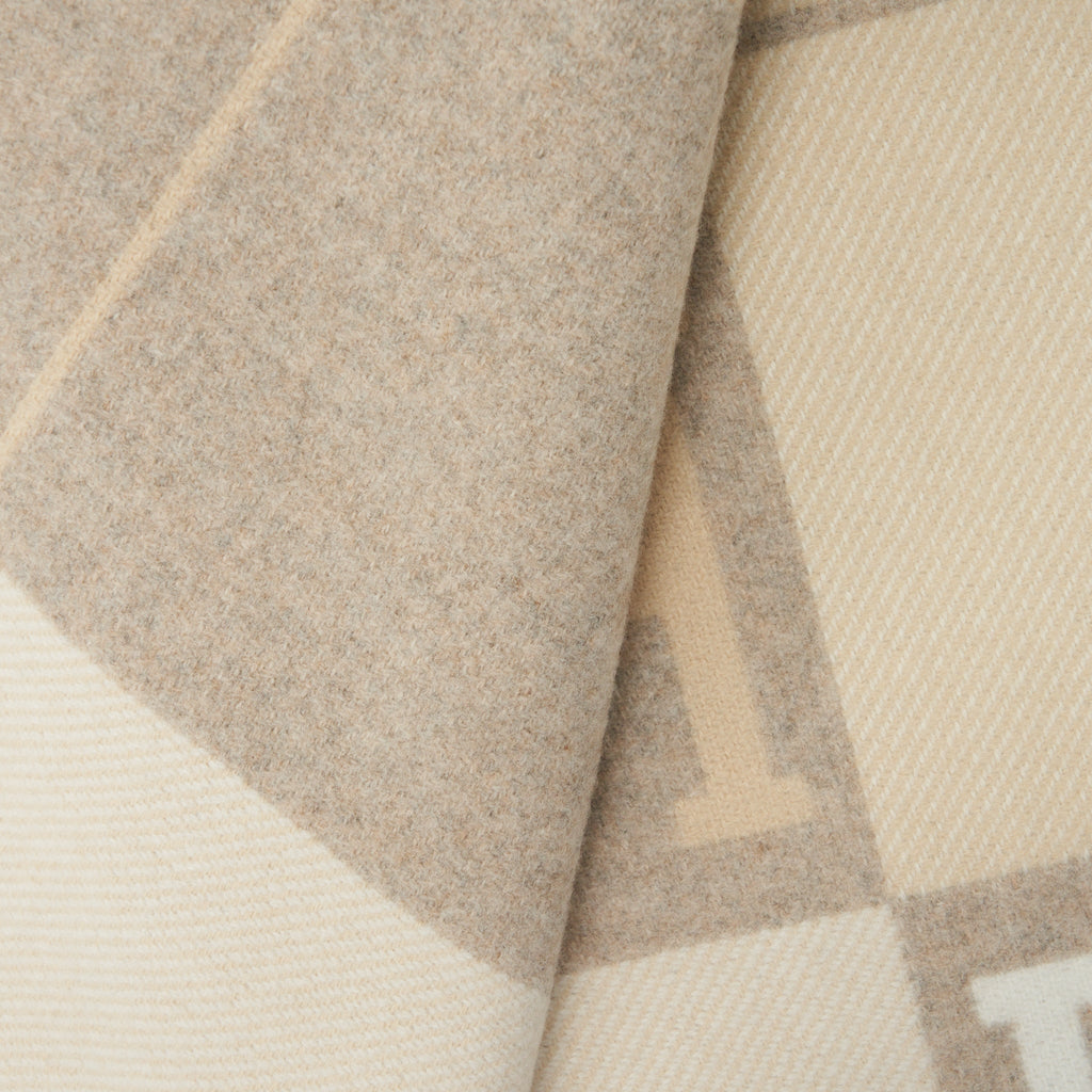 hermes-avalon-throw-blanket-camomille-4