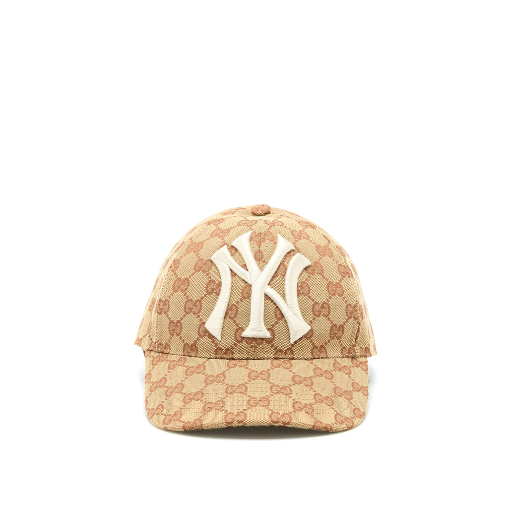 gucci-ny-yankees-logo-gg-cap-canvas-beige