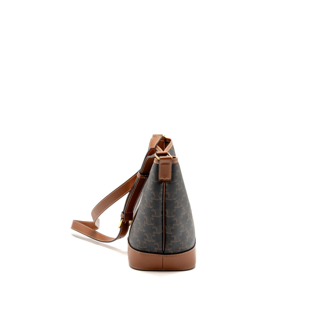 celine-bucket-bag-triomphe-canvas