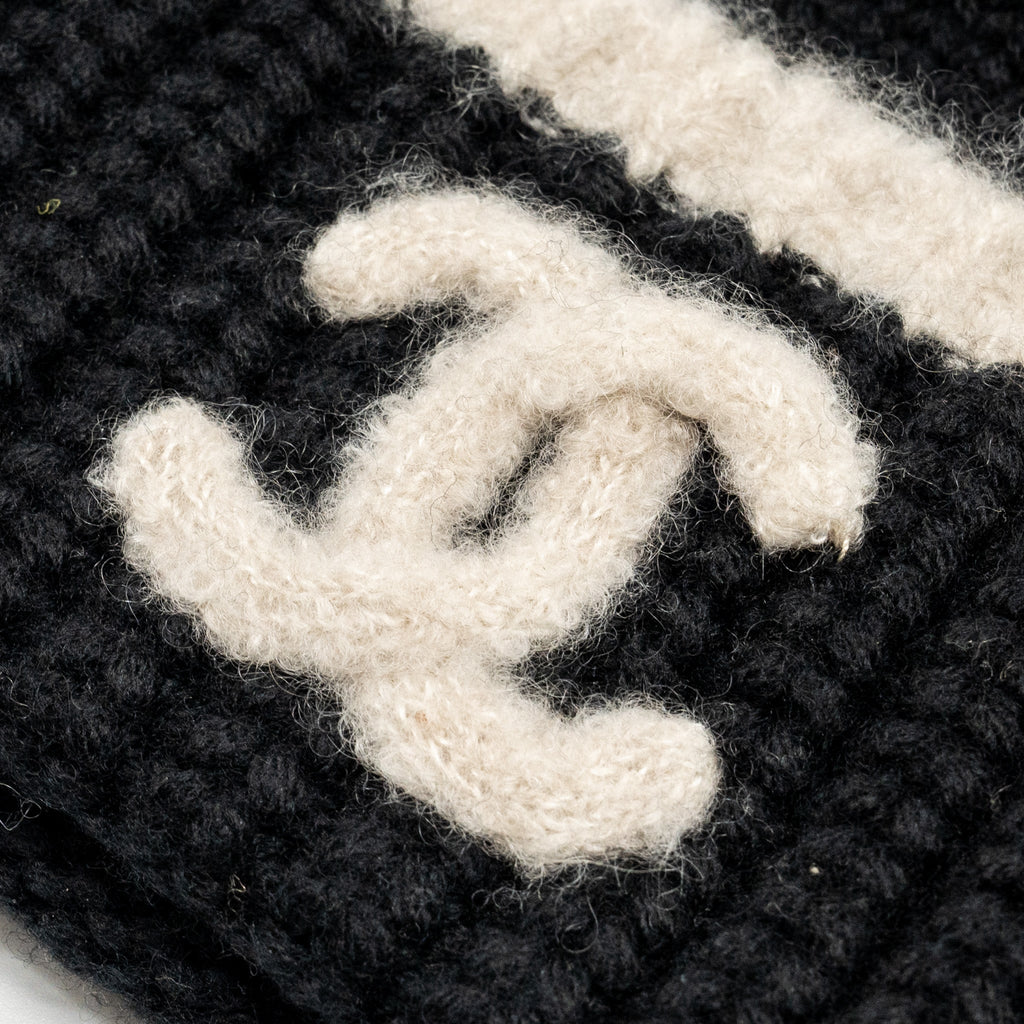 chanel-beanie-hat-wool-cashmere-black-white