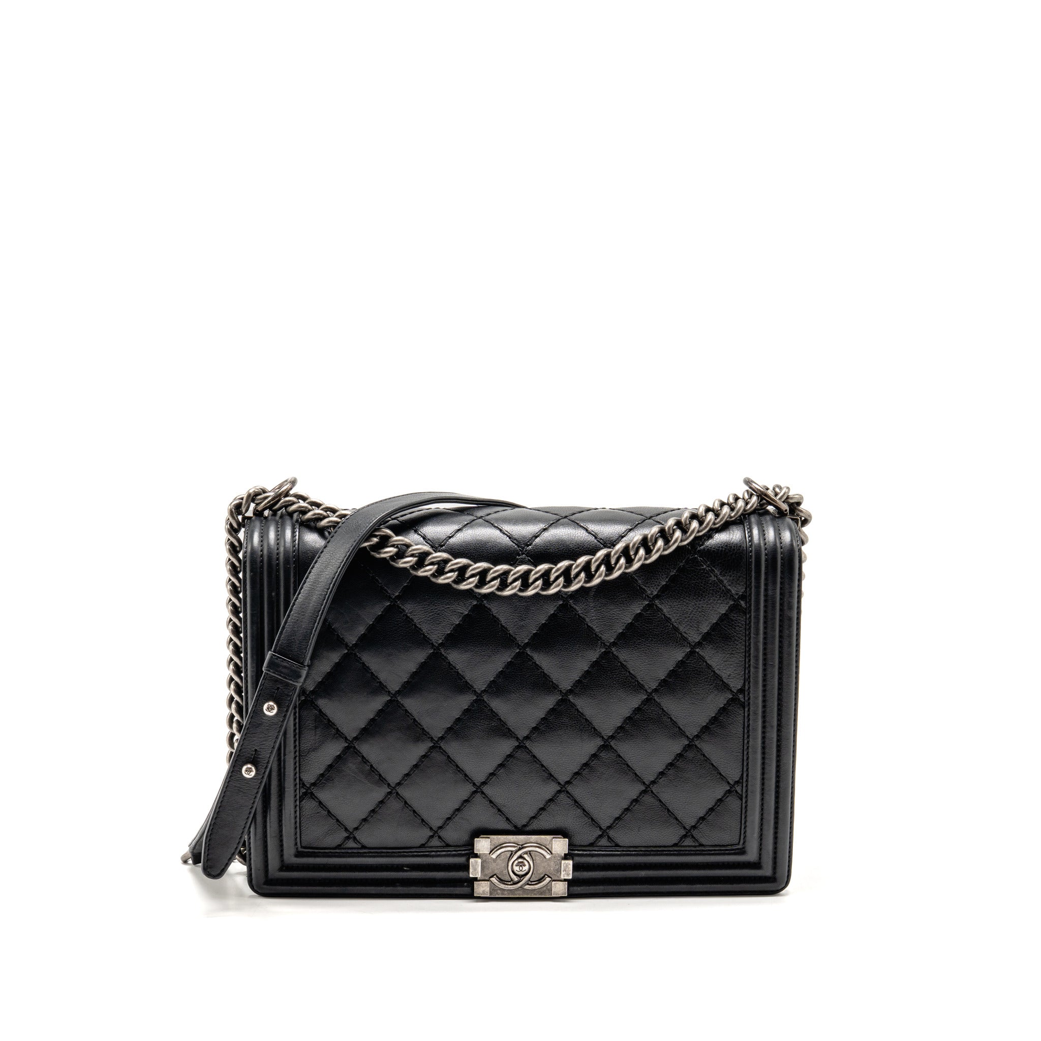 chanel-large-boy-bag-quilted-calfskin-black-ruthenium-silver-hardware