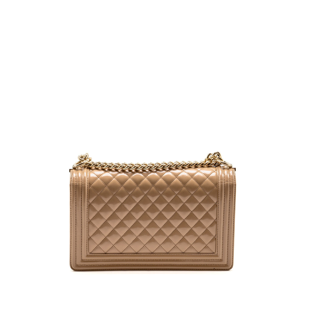chanel-medium-boy-bag-patent-iridescent-beige-lghw