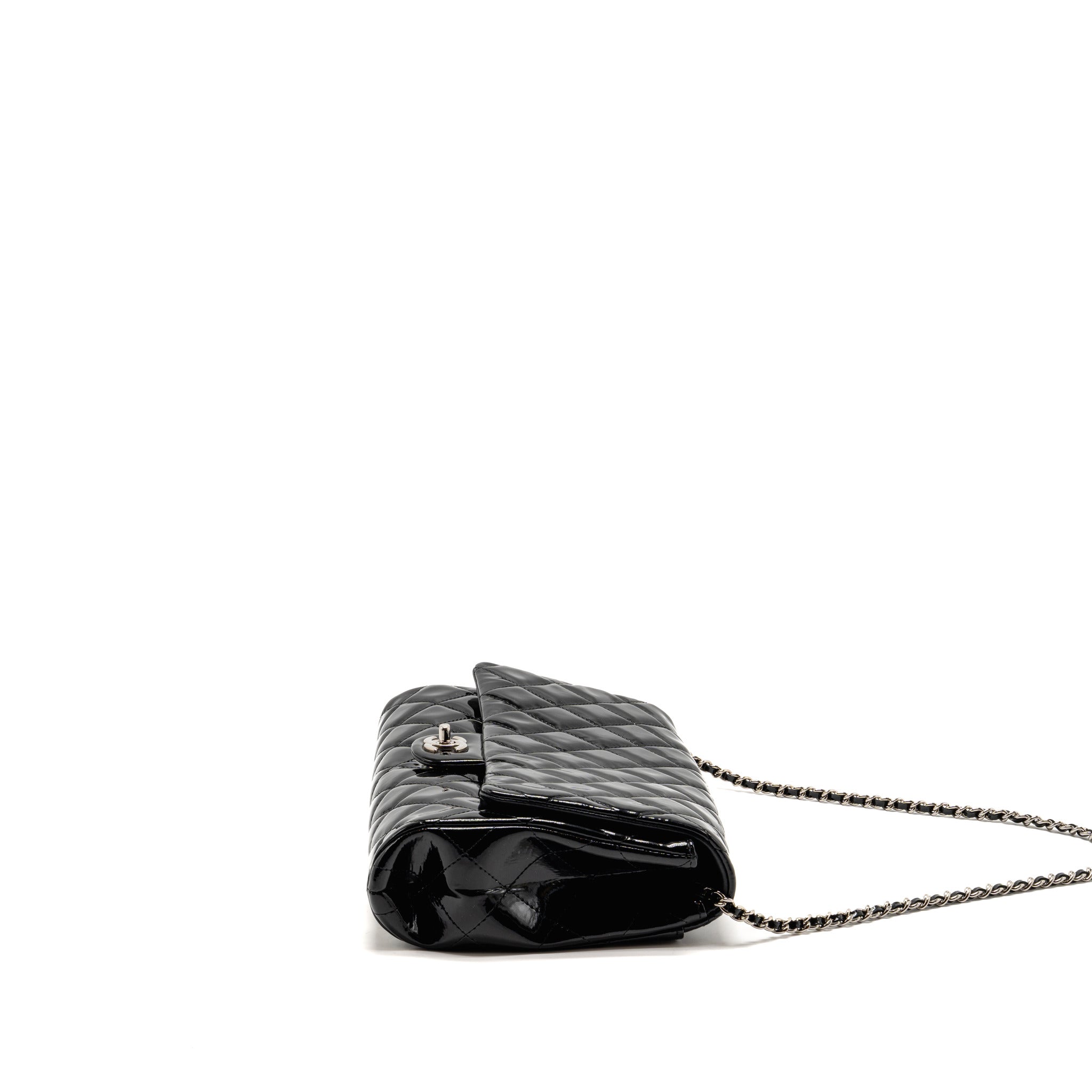chanel-timeless-flap-clutch-with-chain-patent-black-shw