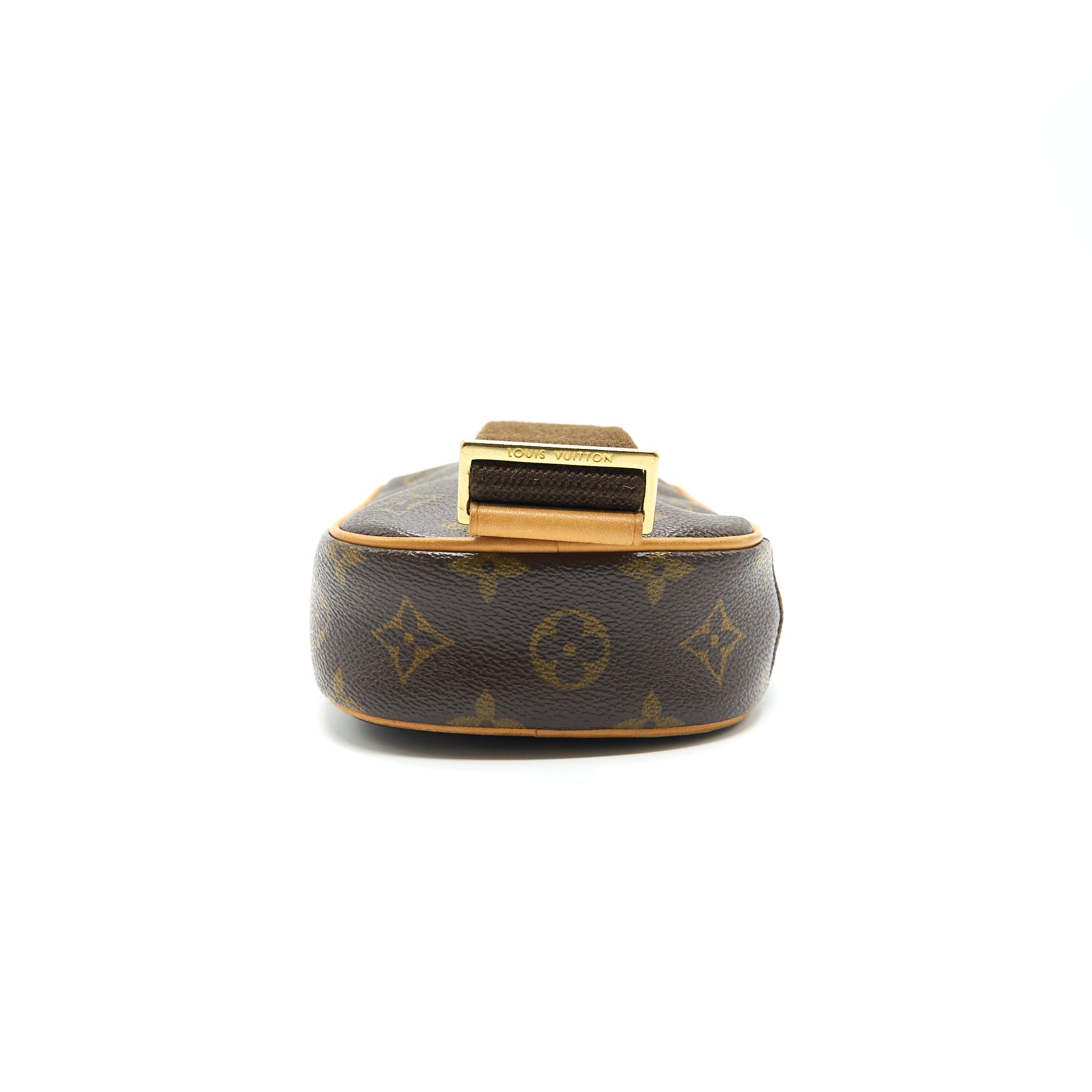 louis-vuitton-vintage-pochette-gange-crossbody-bum-bag-1