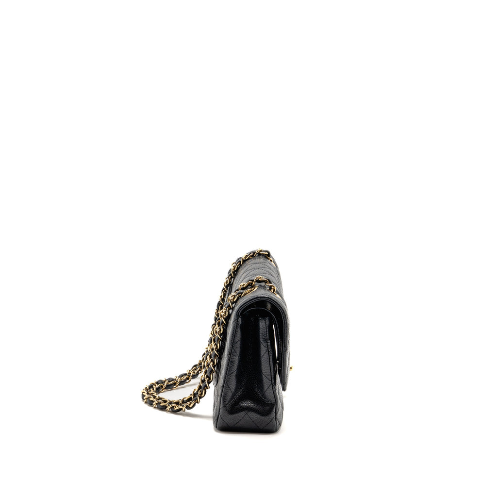 chanel-medium-classic-double-flap-bag-caviar-black-ghw-40