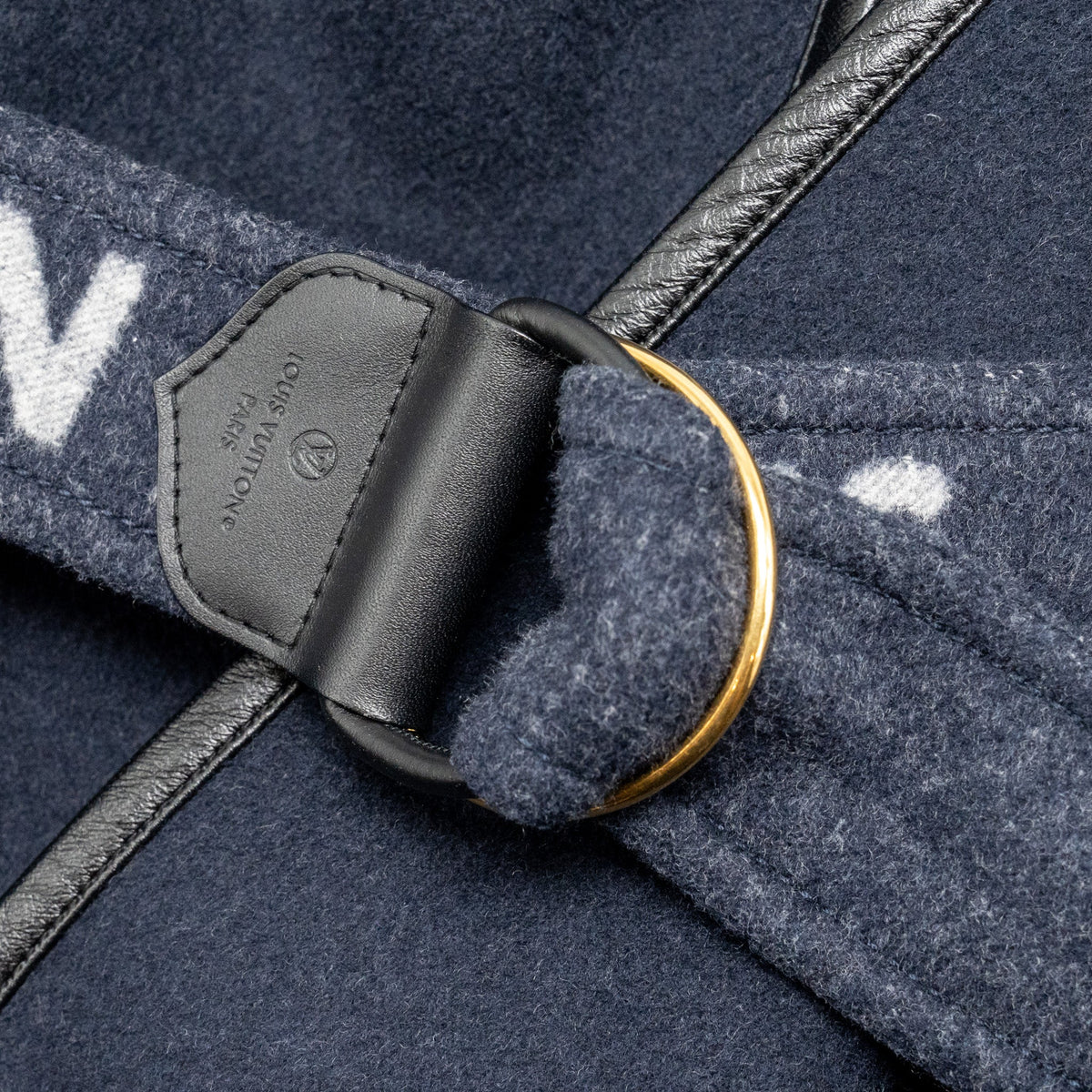 louis-vuitton-size-34-hooded-wrap-coat-wool-navy-white-1