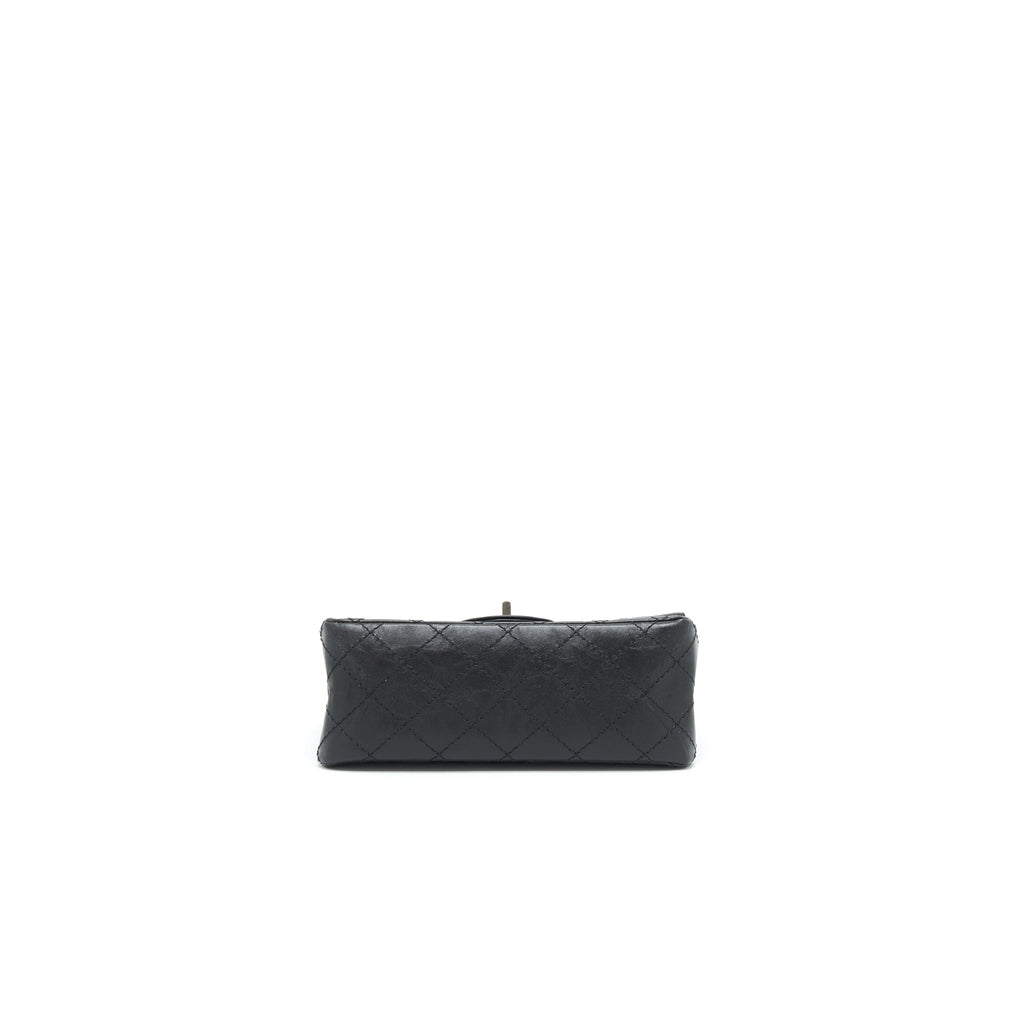chanel-mini-2-55-reissue-flap-bag-black-with-ruthenium-hardware