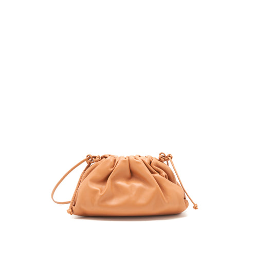 bottega-veneta-mini-pouch-in-orca