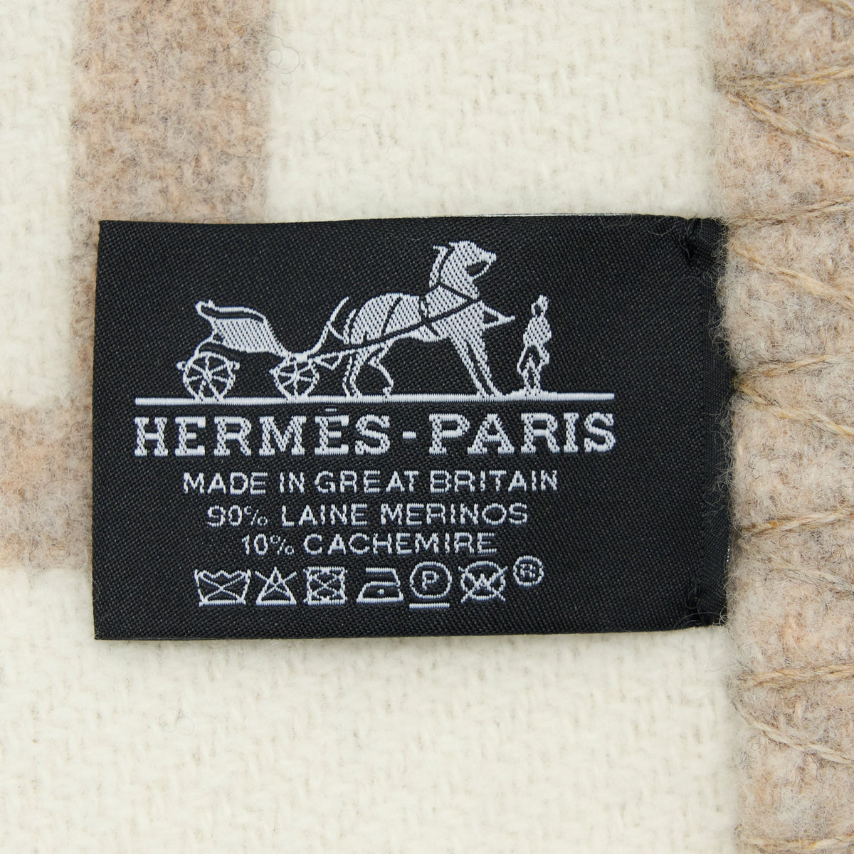 hermes-avalon-throw-blanket-camemille-1