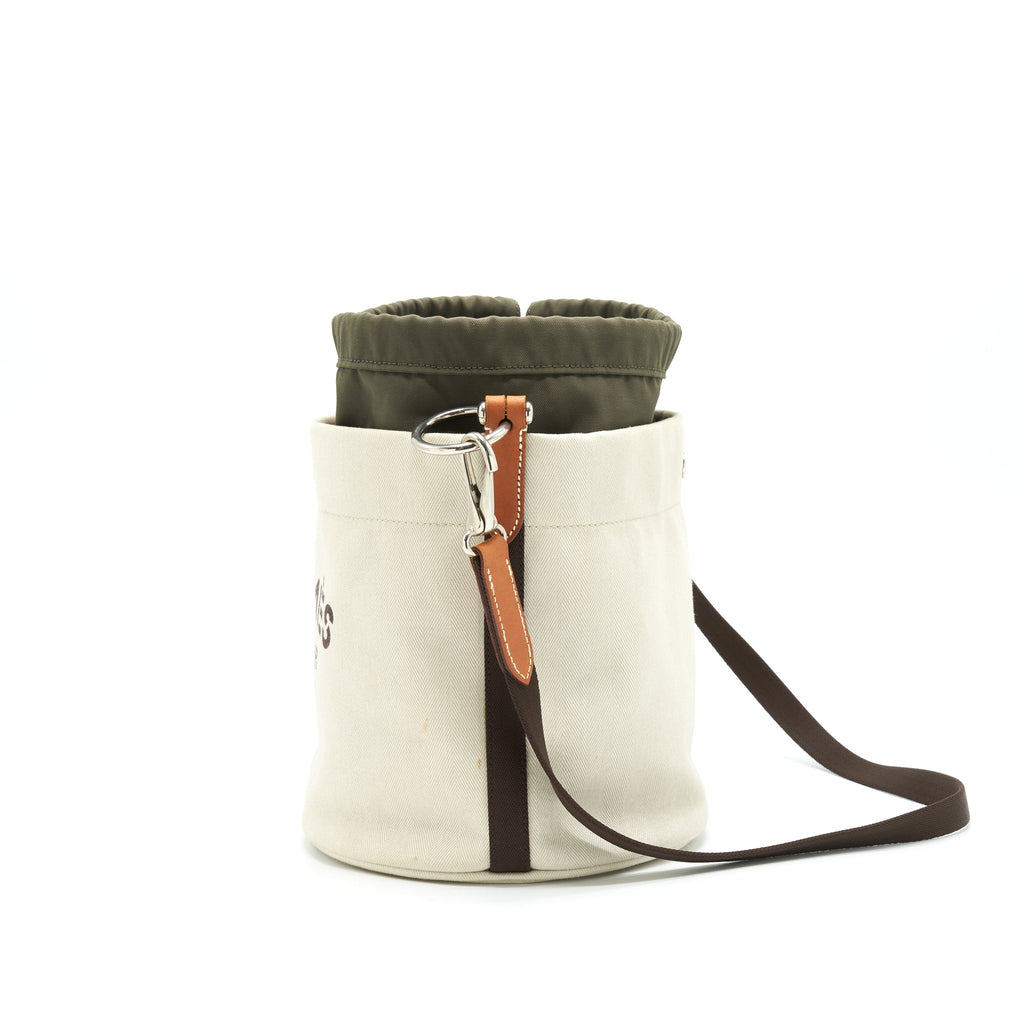 hermes-canvas-grooming-bag-bucket-bag-1