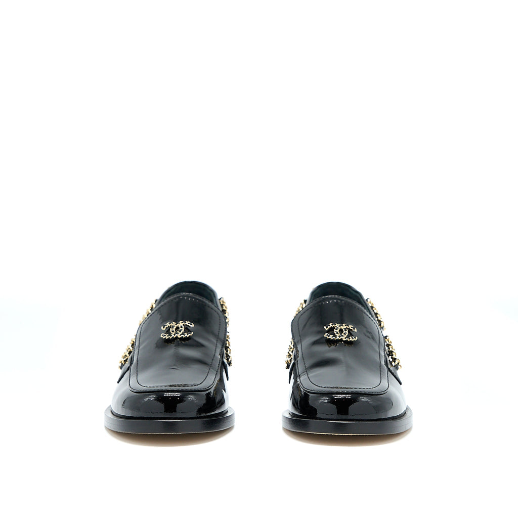 chanel-size-38-cc-logo-flats-chain-loafers-patent-black