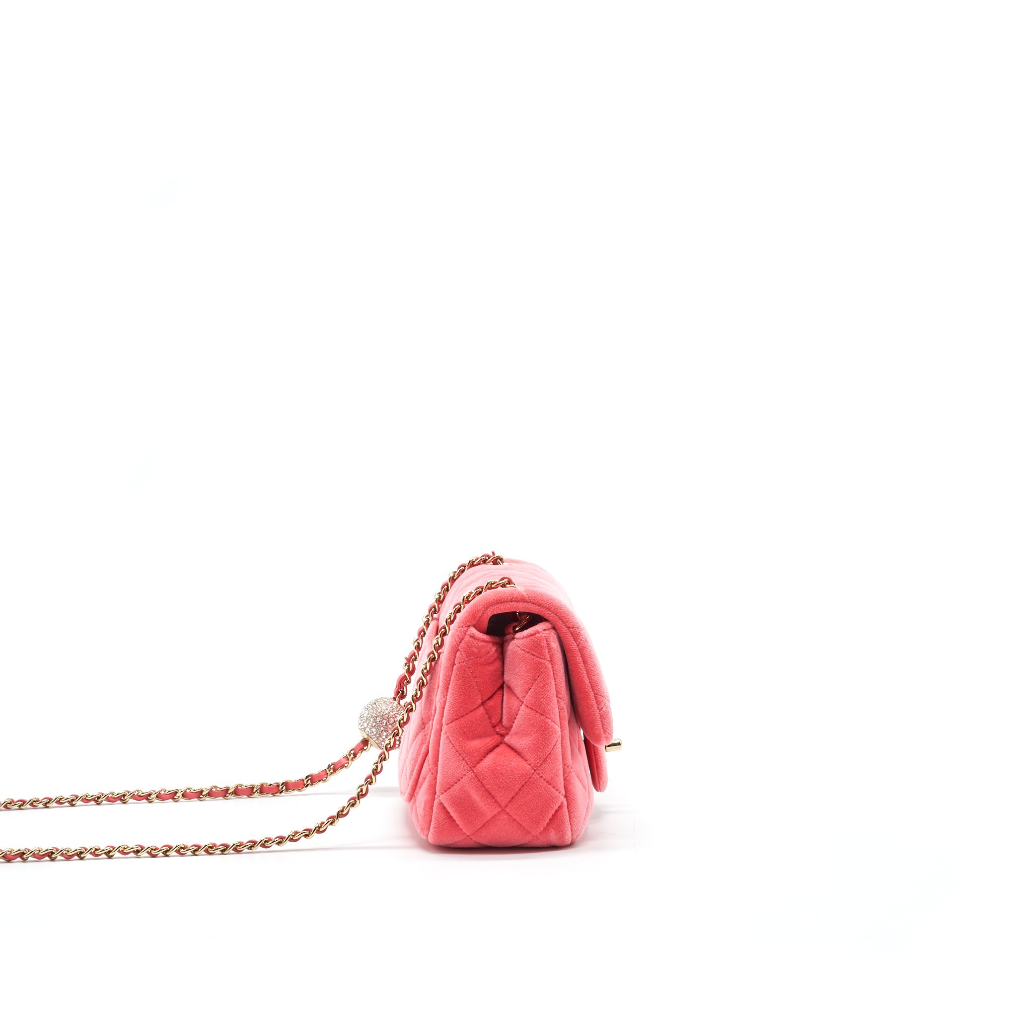 chanel-velvet-quilted-mini-square-pearl-crush-flap-bag-pink