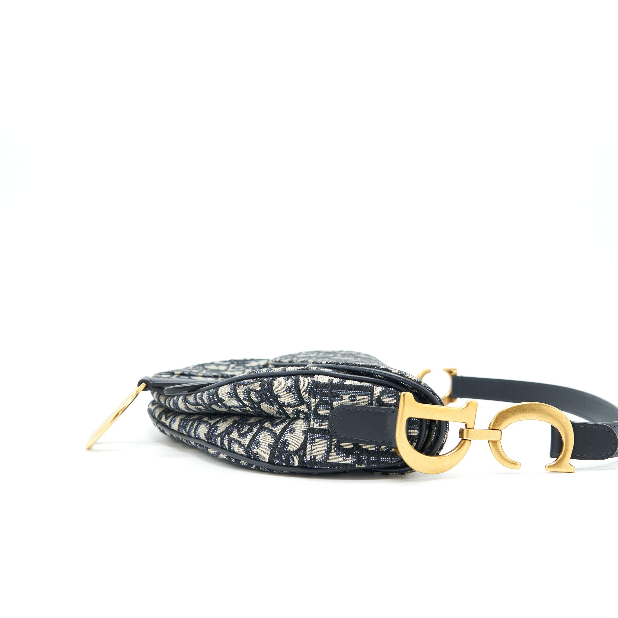 dior-medium-saddle-bag-blue-oblique-jacquard