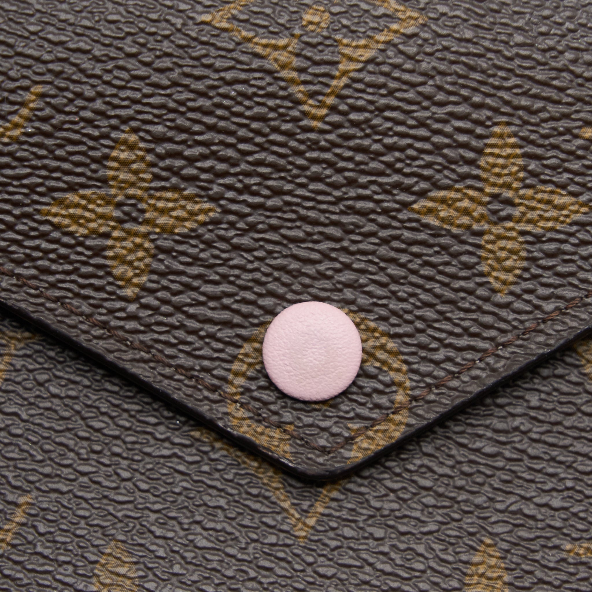 louis-vuitton-victorine-wallet-monogram-canvas-rose-ballerine-ghw