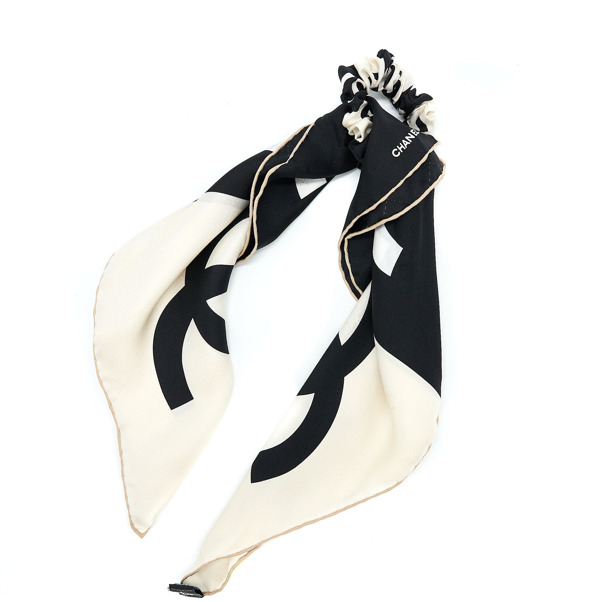 chanel-cc-logo-hair-tie-silk-twill-black-white
