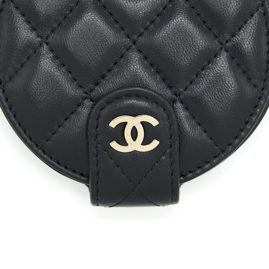 chanel-quilted-lambskin-leather-luggage-tag-black-lghw