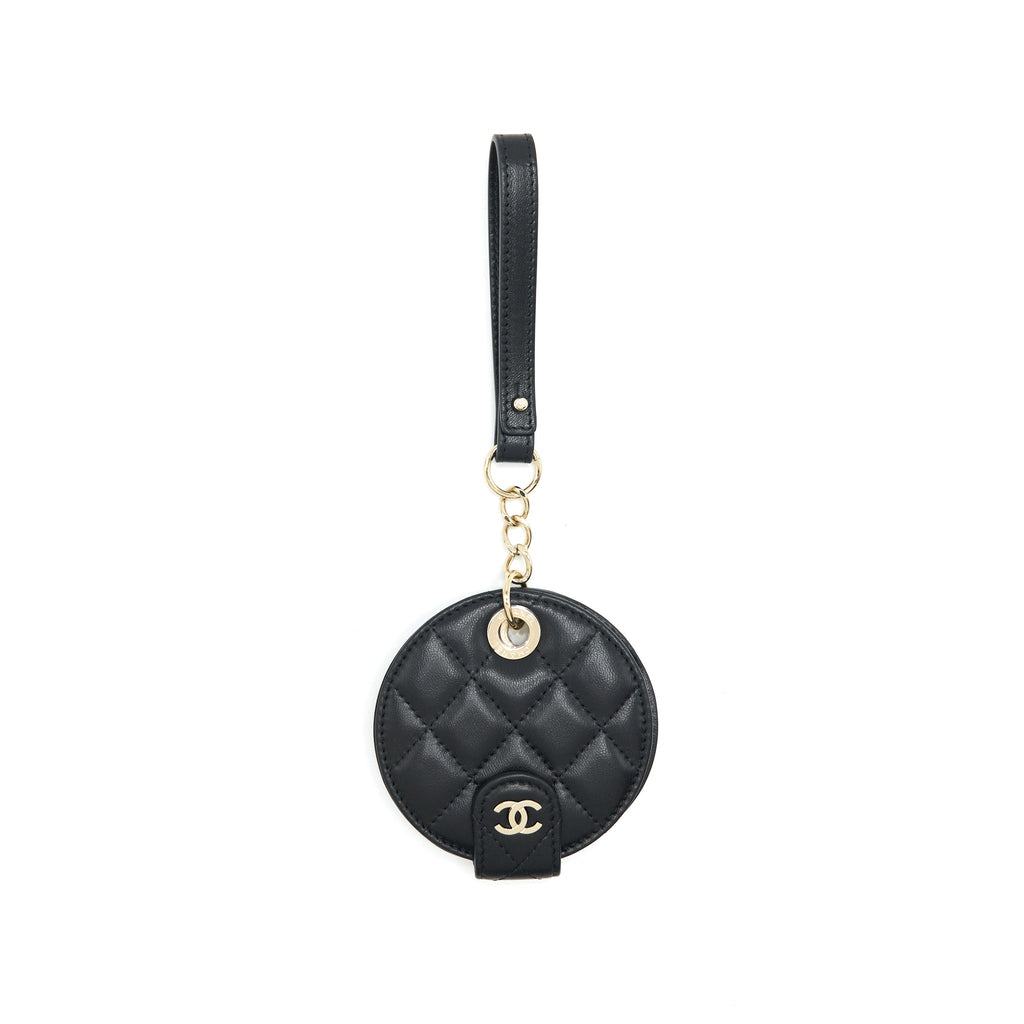 chanel-quilted-lambskin-leather-luggage-tag-black-lghw