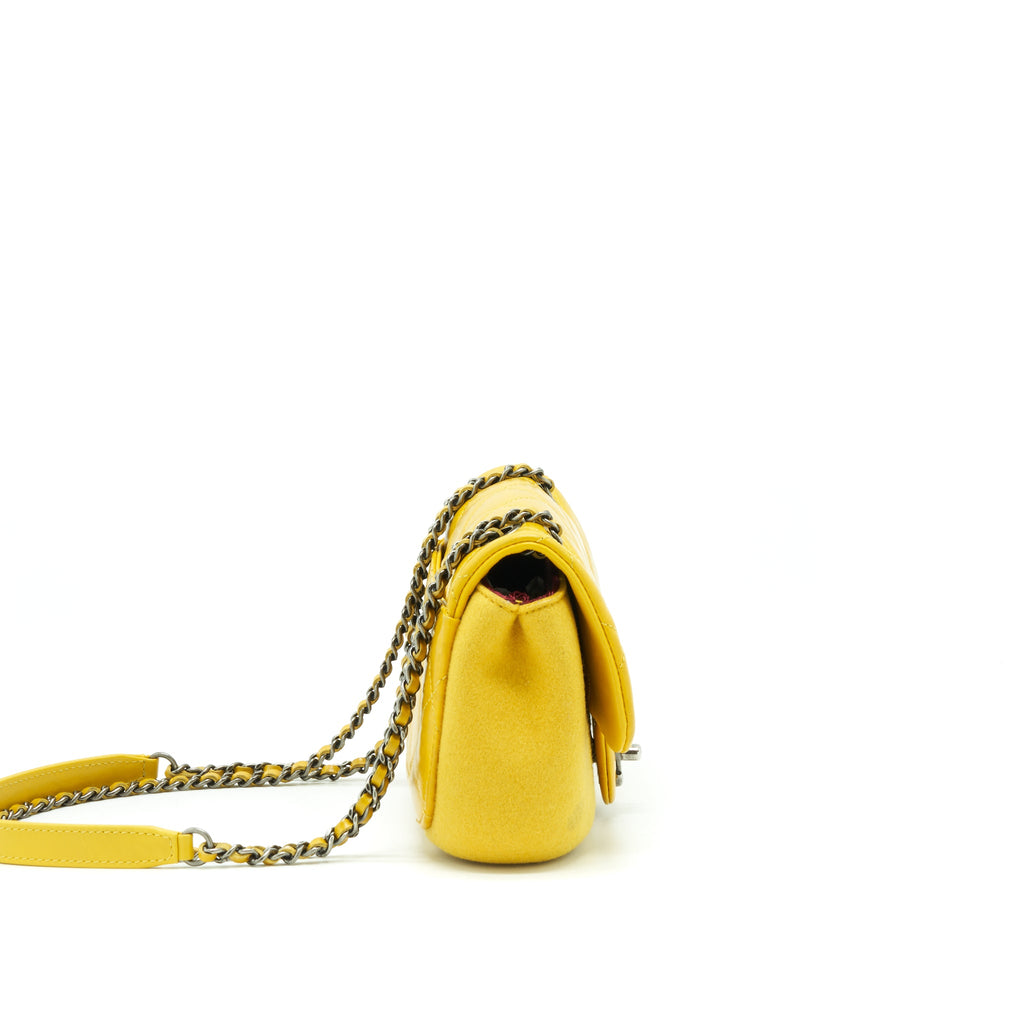 chanel-seasonal-limited-flap-bag-leather-and-fabric-yellow-with-ruthenium-hardware