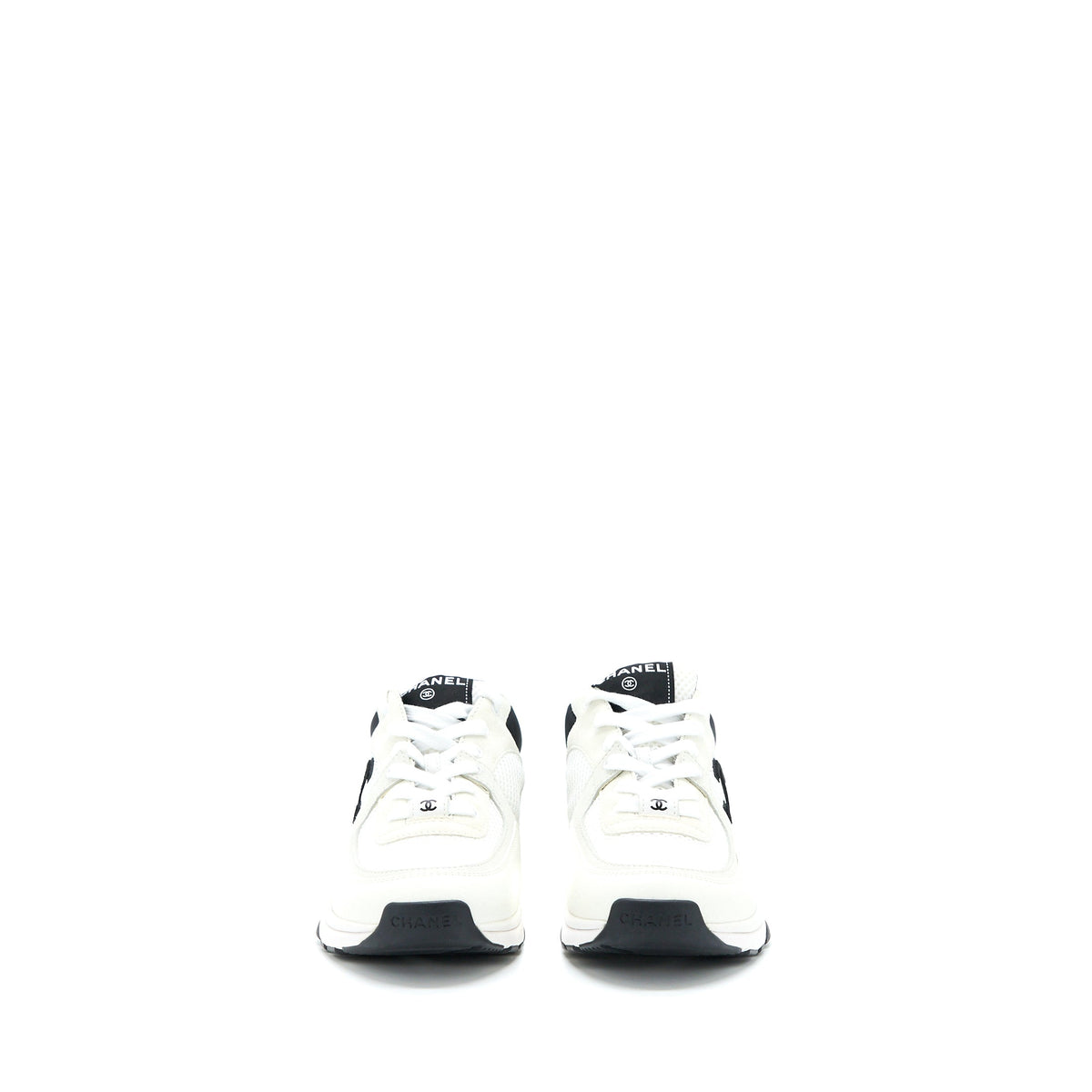 chanel-size-38-cc-logo-sneaker-black-white