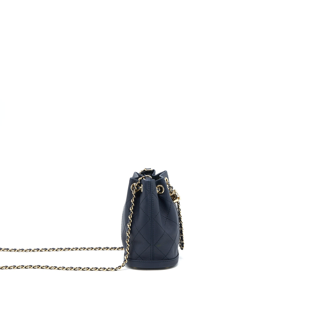 chanel-mini-drawstring-bucket-bag-lambskin-navy-ghw
