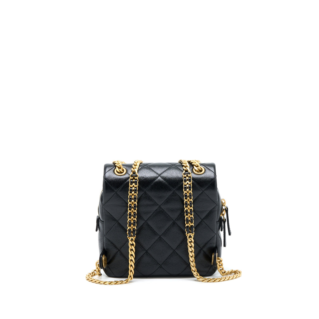 chanel-22p-flap-backpack-caviar-black-brushed-ghw-microchip