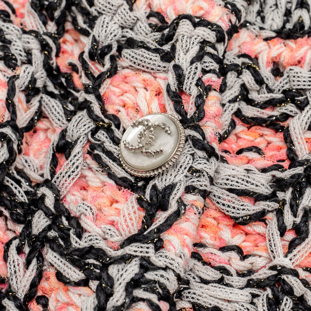 chanel-20s-size-34-stripe-pullover-backbuttons-pink-white-black-1
