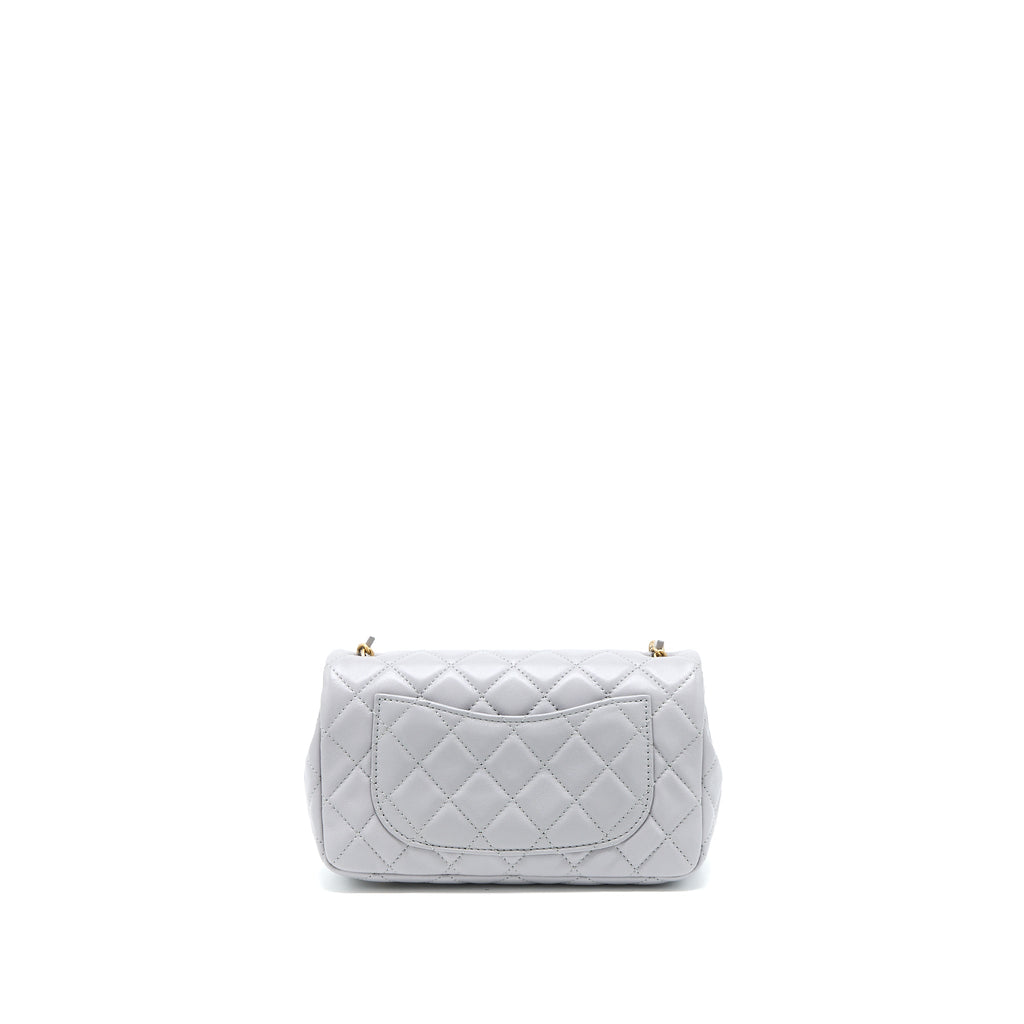 chanel-pearl-crush-mini-rectangular-flap-bag-lambskin-light-grey-brushed-ghwmicrochip
