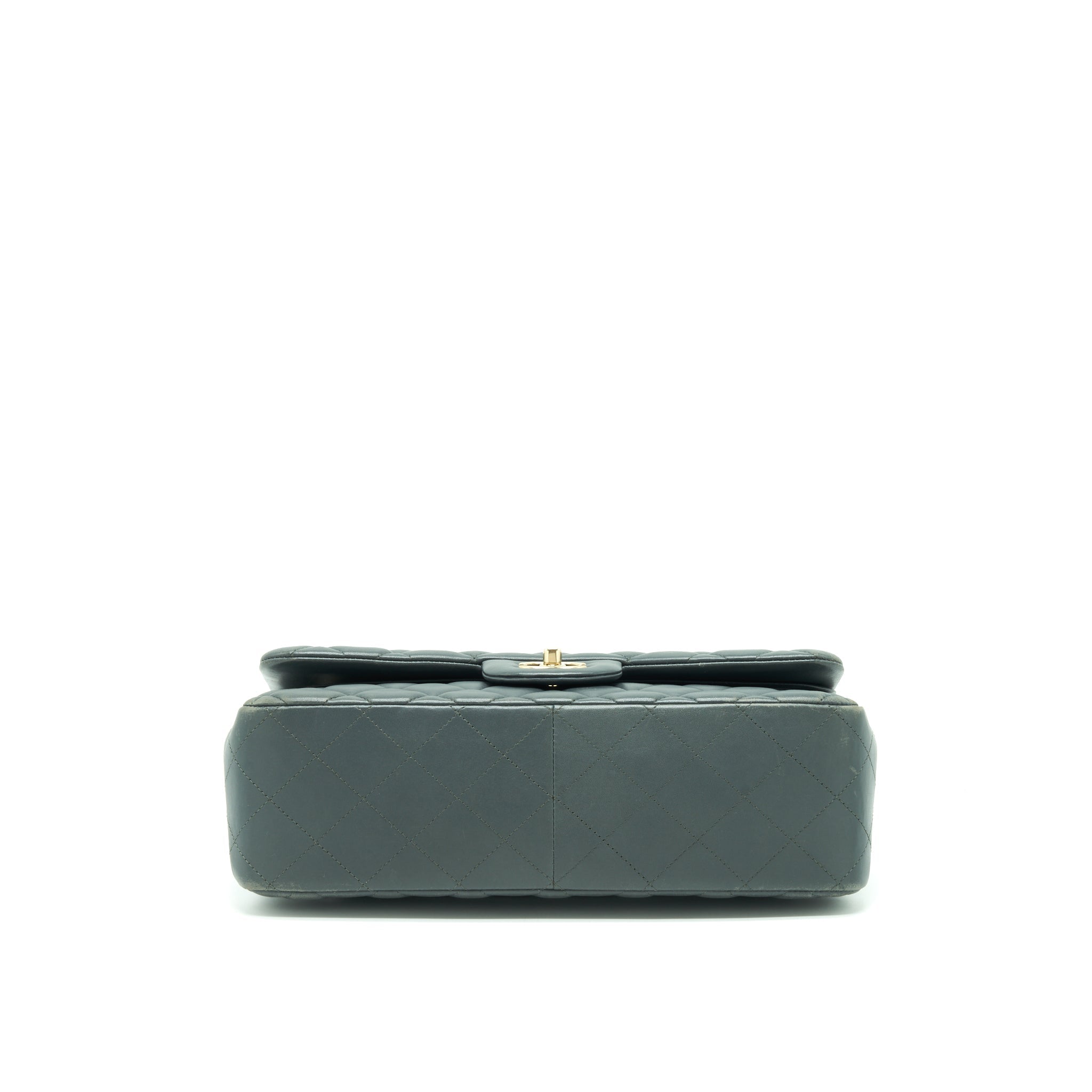 chanel-jumbo-classic-double-flap-bag-grey-lambskin-shw