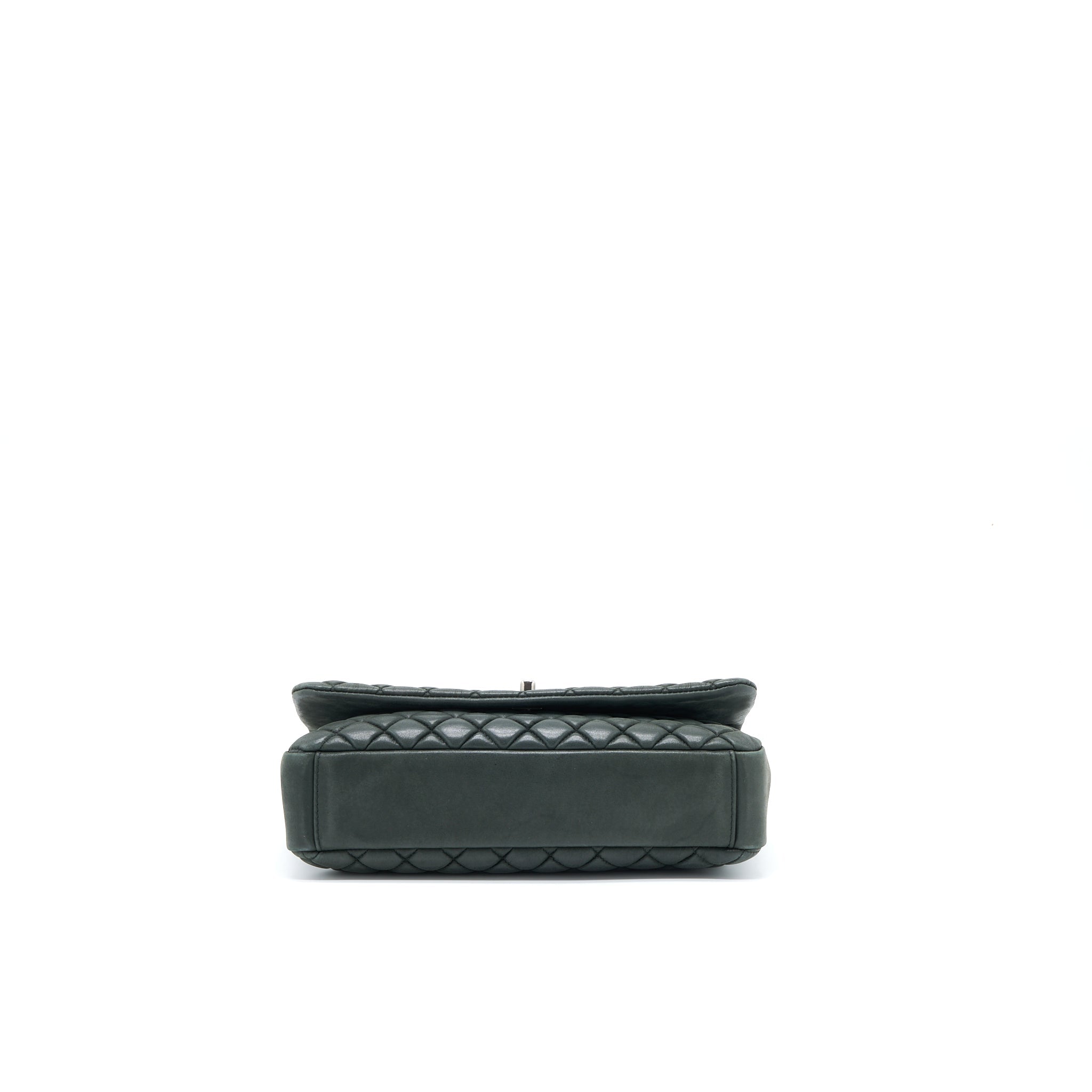 chanel-quilted-flap-iridescent-calfskin-dark-green-ruthenium-shw