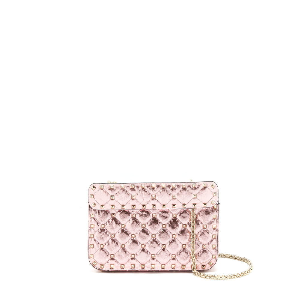 valentino-garavani-rockstud-spike-small-leather-shoulder-bag-metallic-pink-lghw
