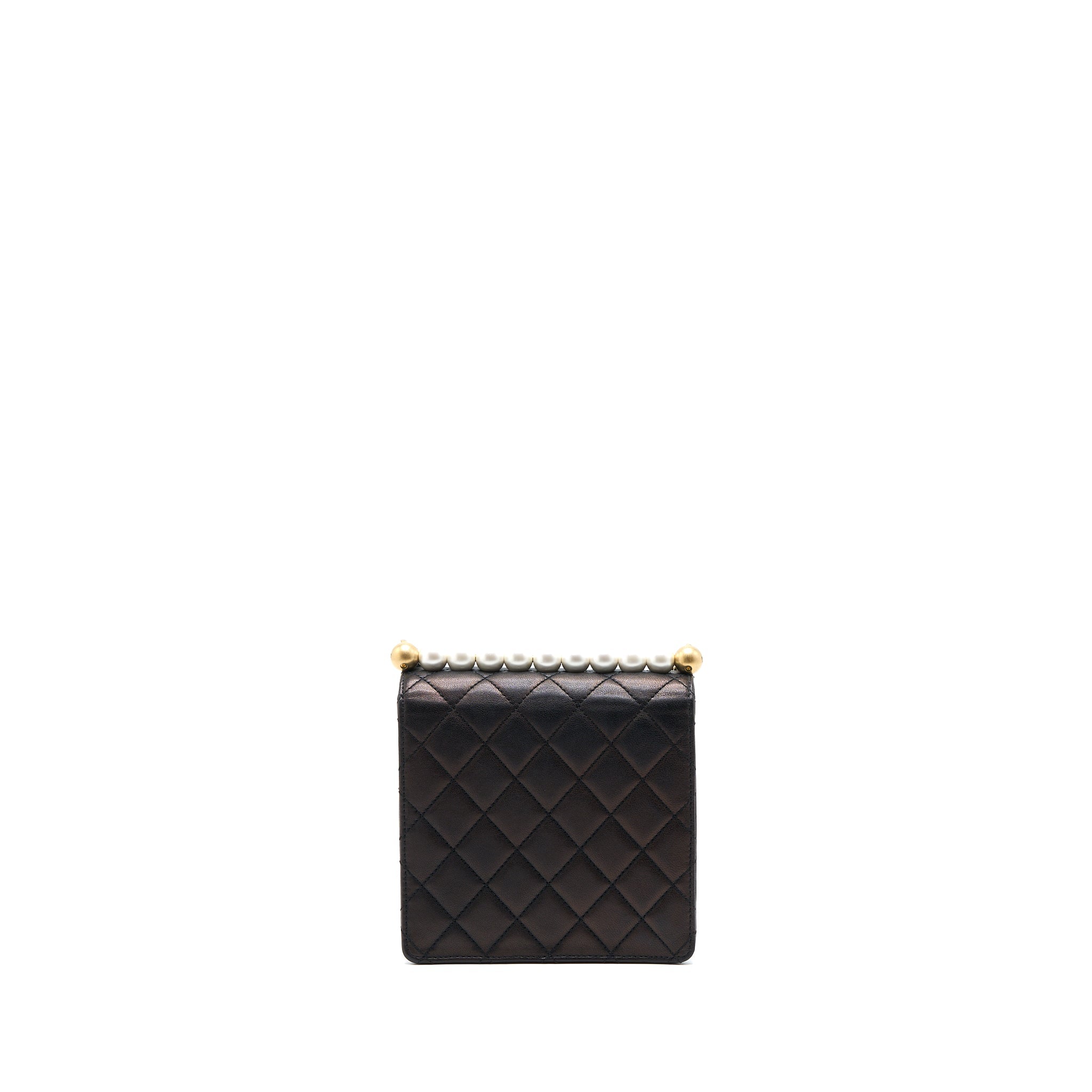 chanel-vertical-pearl-flap-bag-goatskin-black-ghw-2