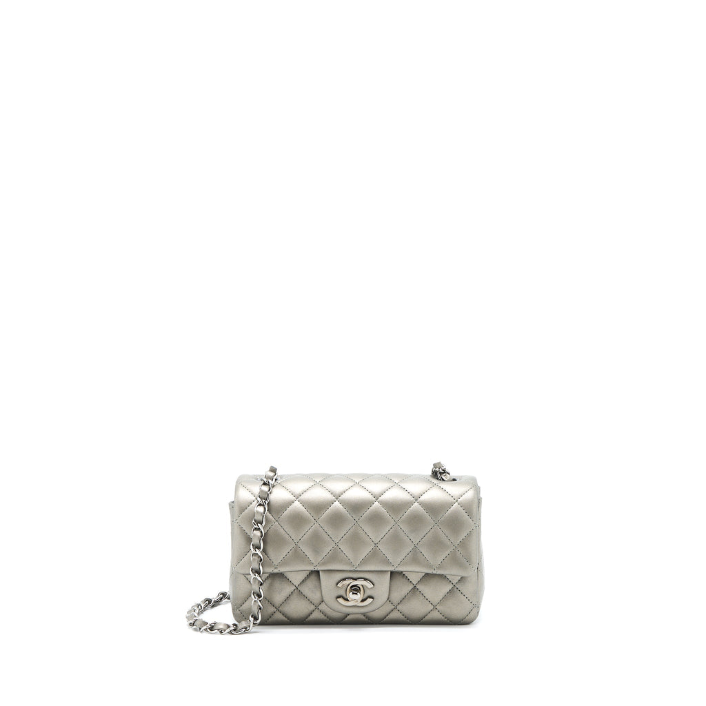 chanel-21b-mini-rectangular-flap-bag-calfskin-metallic-silver-with-shiny-ruthenium-hardware-microchip