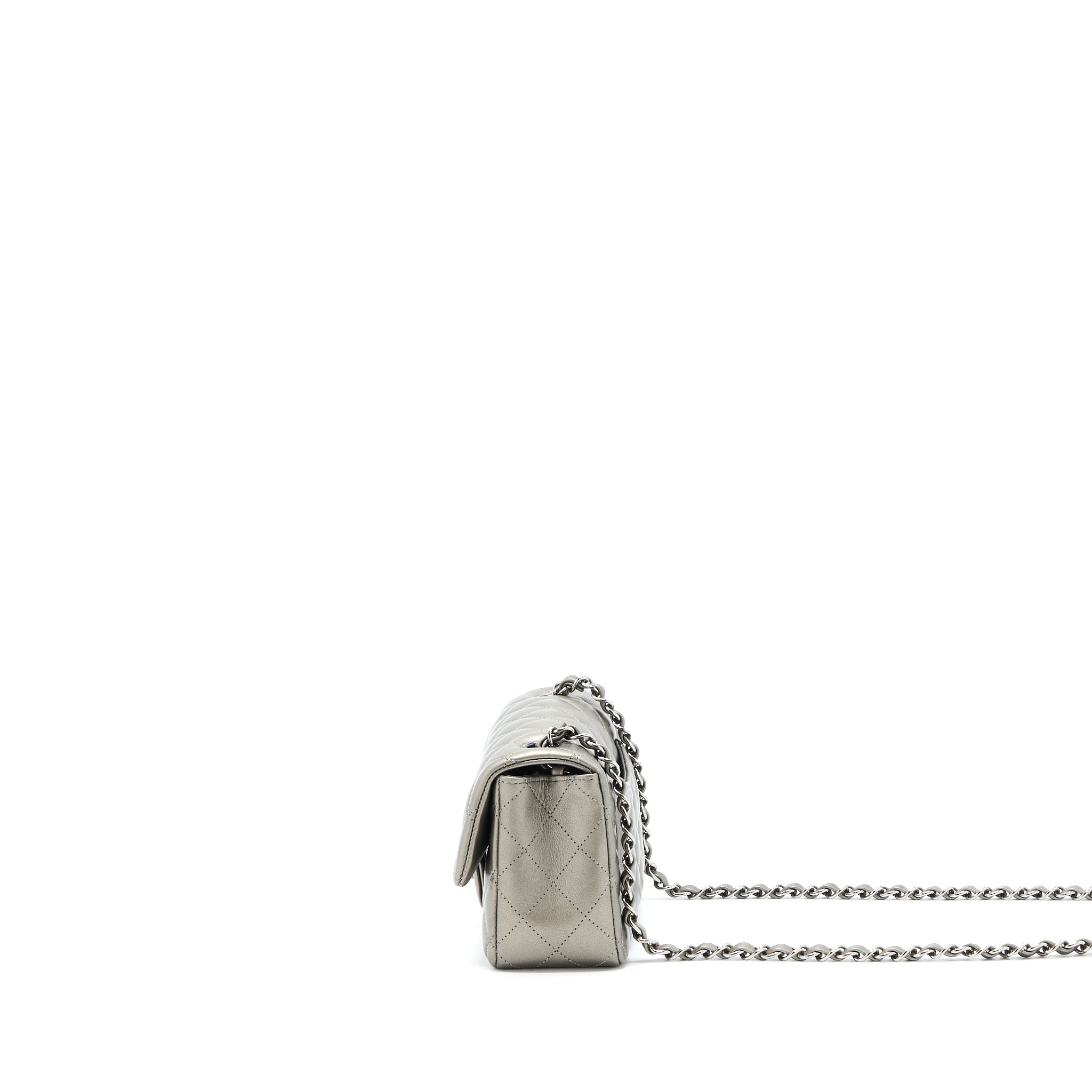 chanel-21b-mini-rectangular-flap-bag-calfskin-metallic-silver-with-shiny-ruthenium-hardware-microchip