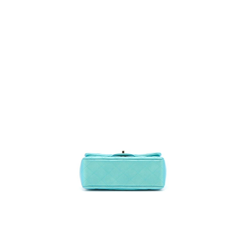 chanel-21s-mini-rectangular-flap-bag-calfskin-iridescent-green-lghw