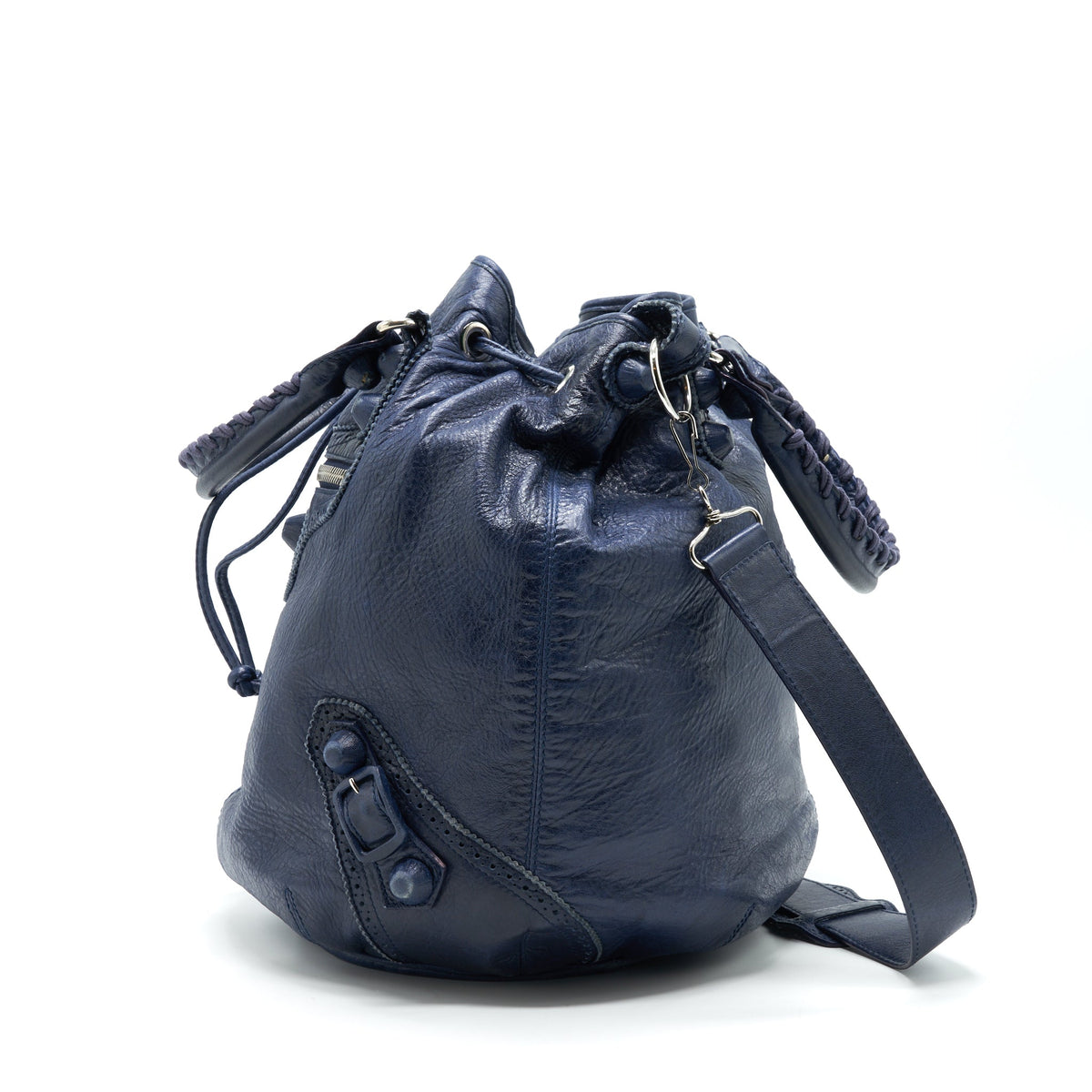 balenciaga-giant-pompon-bucket-bag-navy