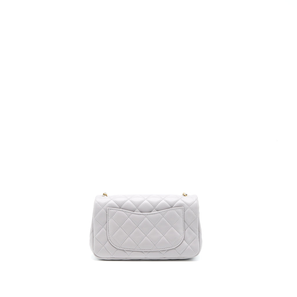 chanel-pearl-crush-mini-rectangular-flap-bag-lambskin-light-grey-ghw-microchip