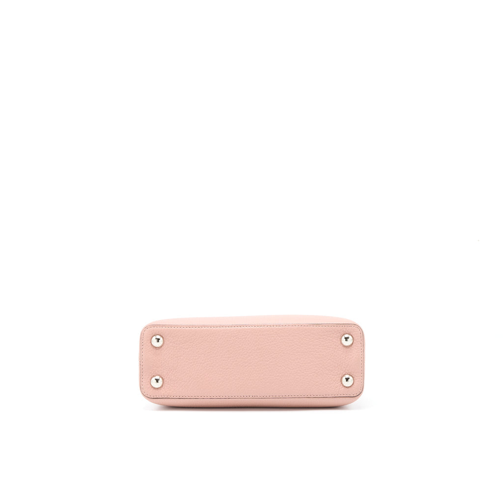 louis-vuitton-capucines-bb-taurillon-pink-shw