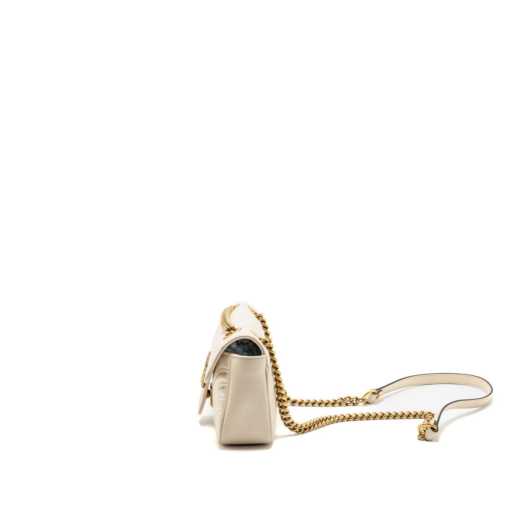 gucci-small-marmont-shoulder-bag-matelasse-chevron-leather-white-ghw