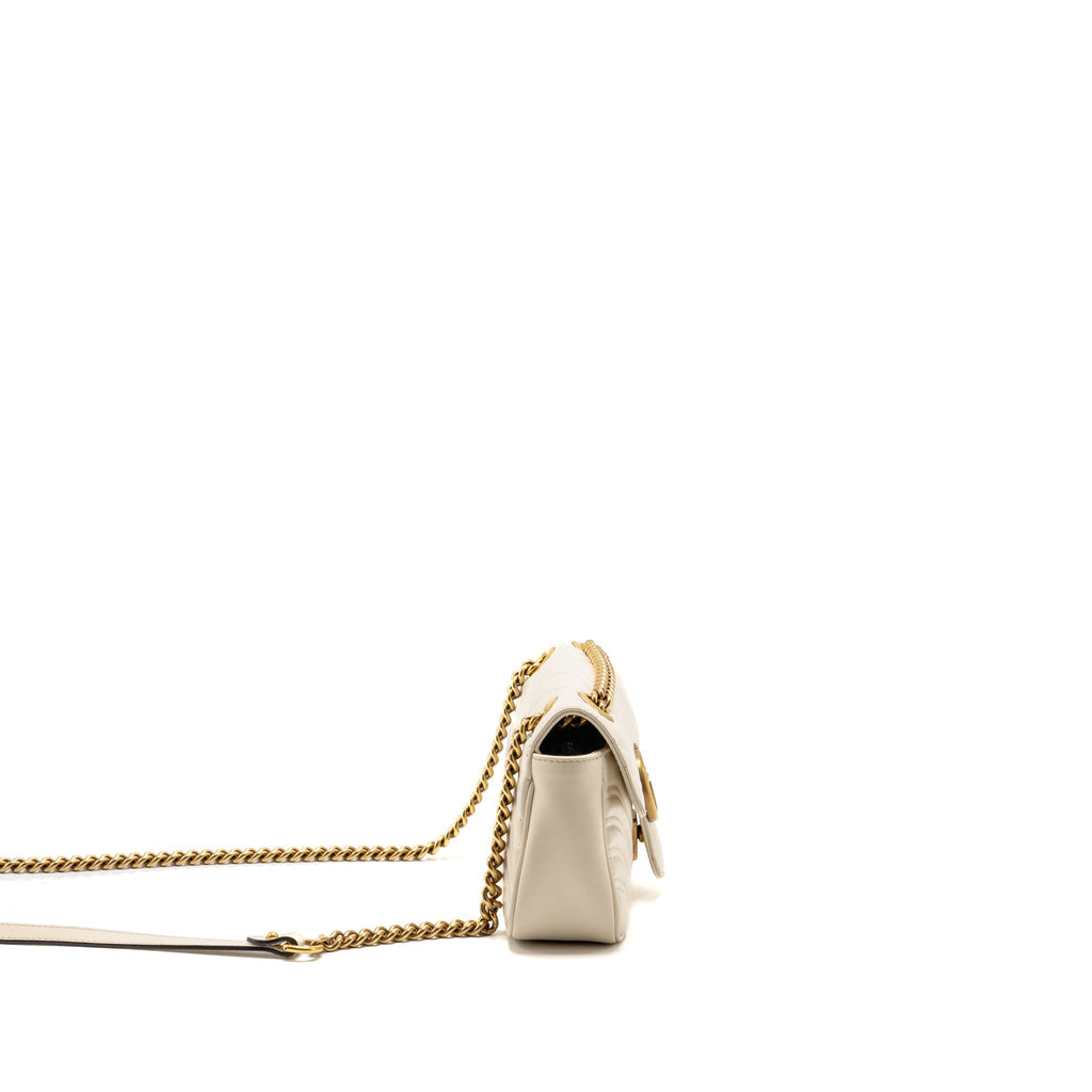 gucci-small-marmont-shoulder-bag-matelasse-chevron-leather-white-ghw
