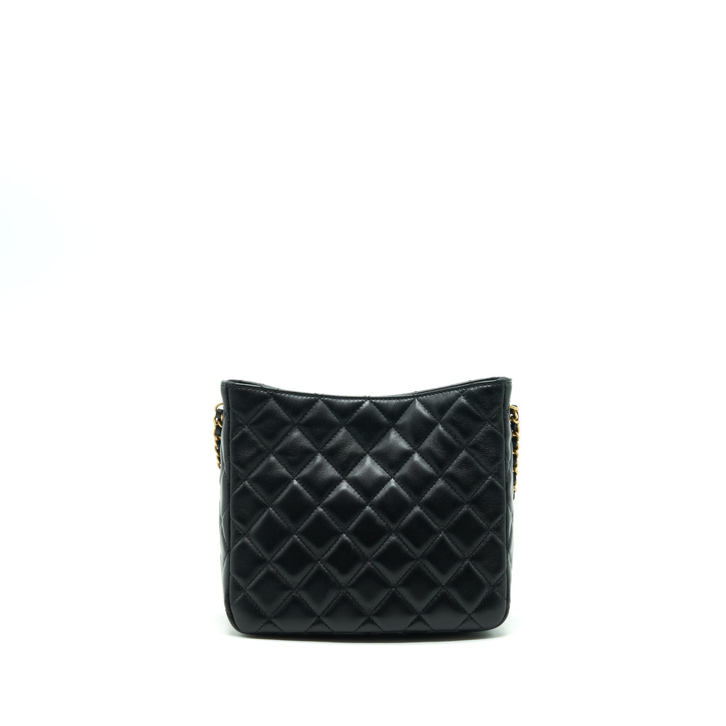 chanel-22s-pearl-crush-hobo-bag-lambskin-black-ghw-microchip