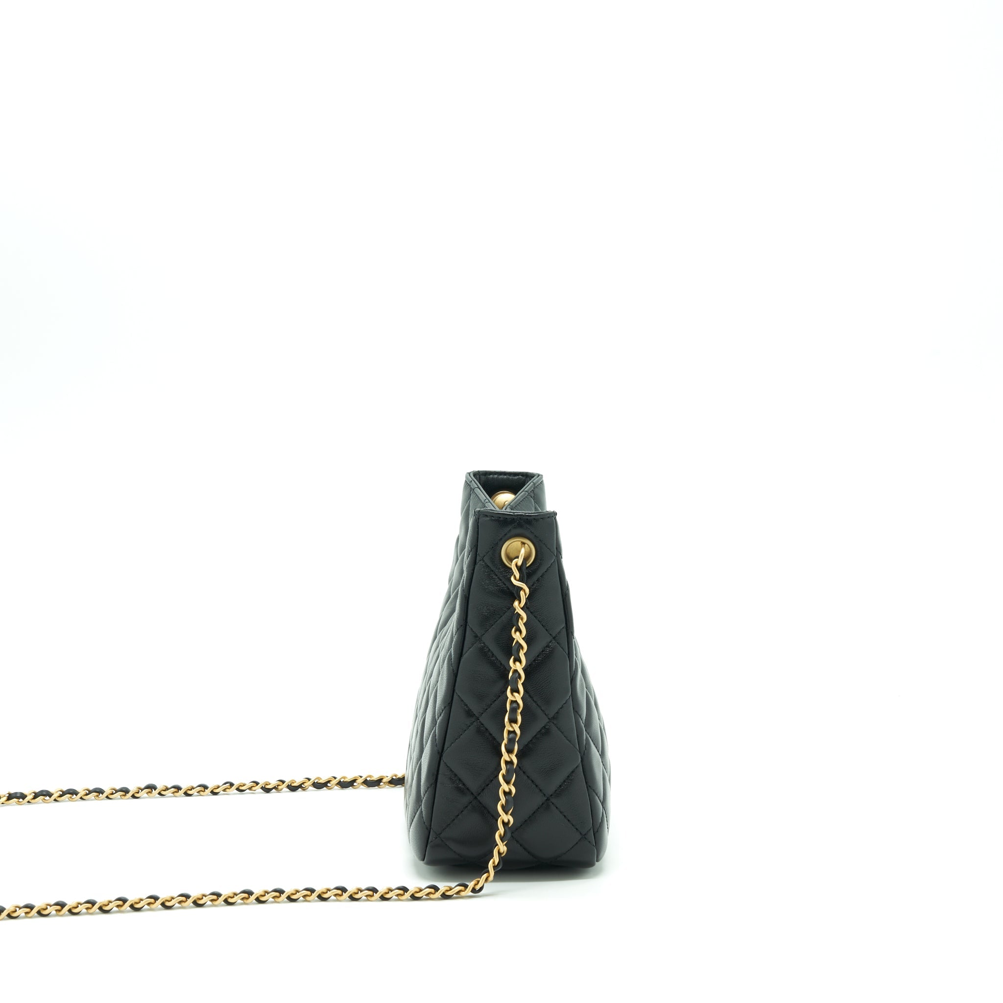 chanel-22s-pearl-crush-hobo-bag-lambskin-black-ghw-microchip