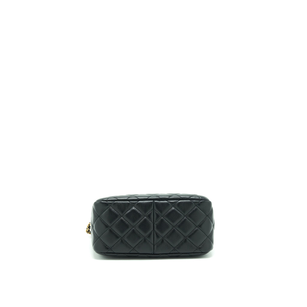 chanel-22s-pearl-crush-hobo-bag-lambskin-black-ghw-microchip