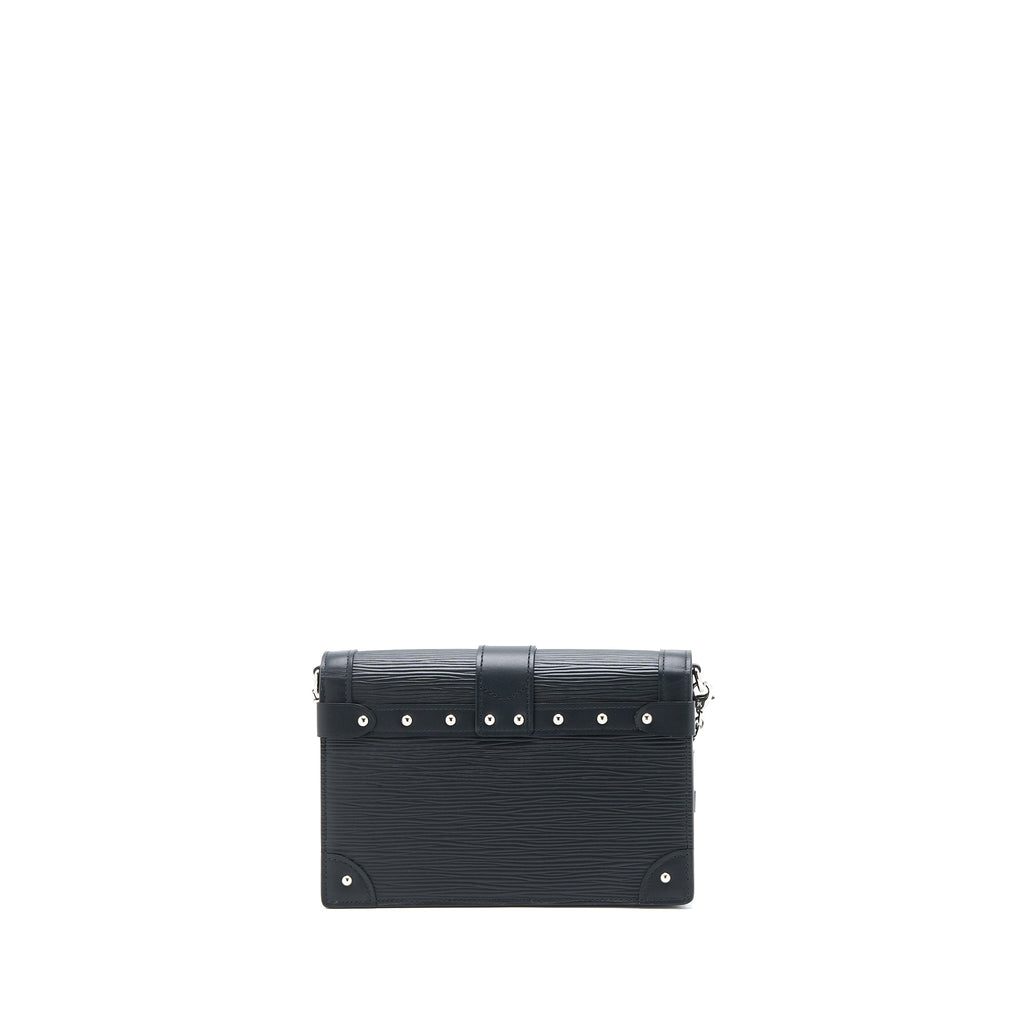 louis-vuitton-trunk-chain-wallet-epi-leather-black-with-shw