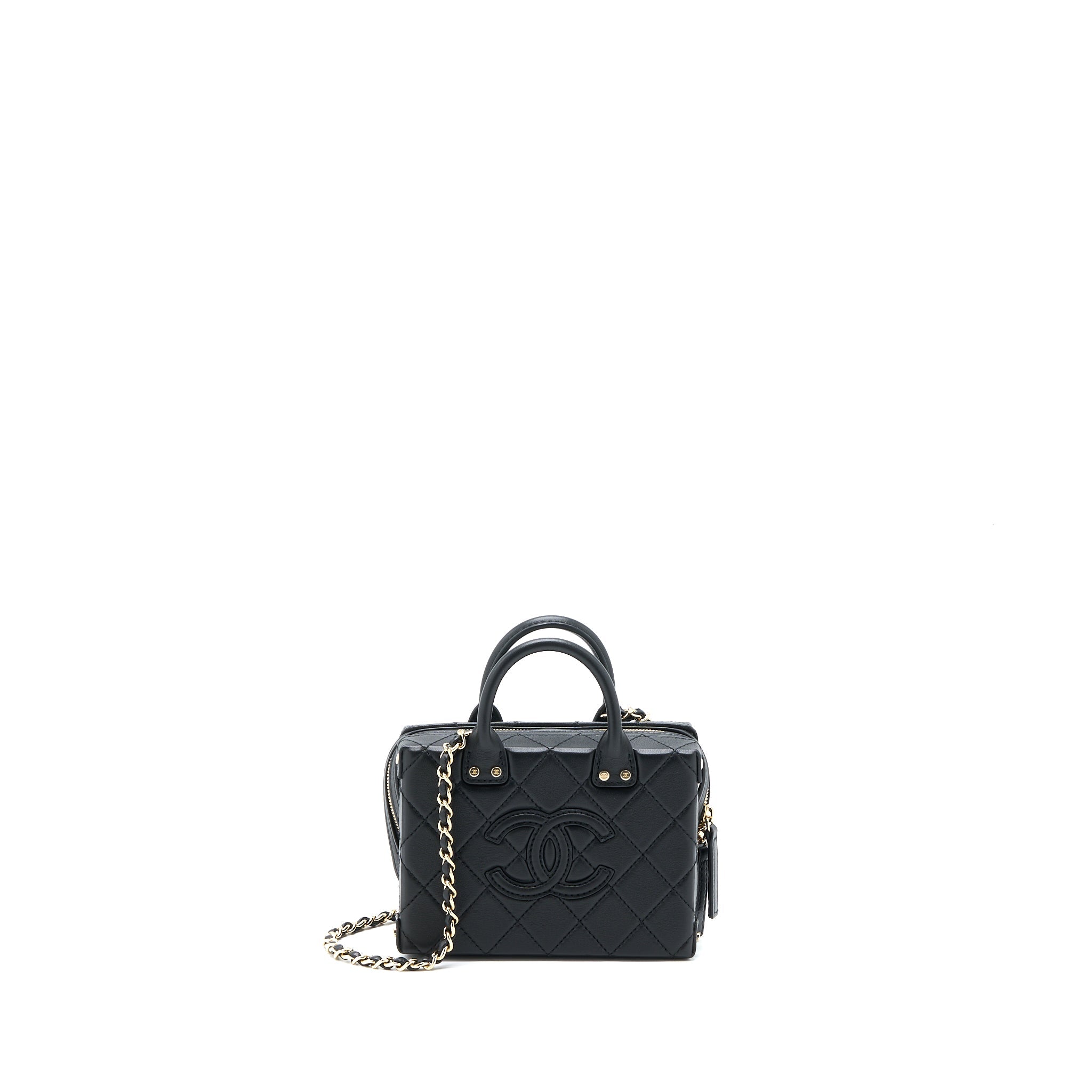 chanel-22b-small-vanity-case-calfskin-black-ghw-microchip
