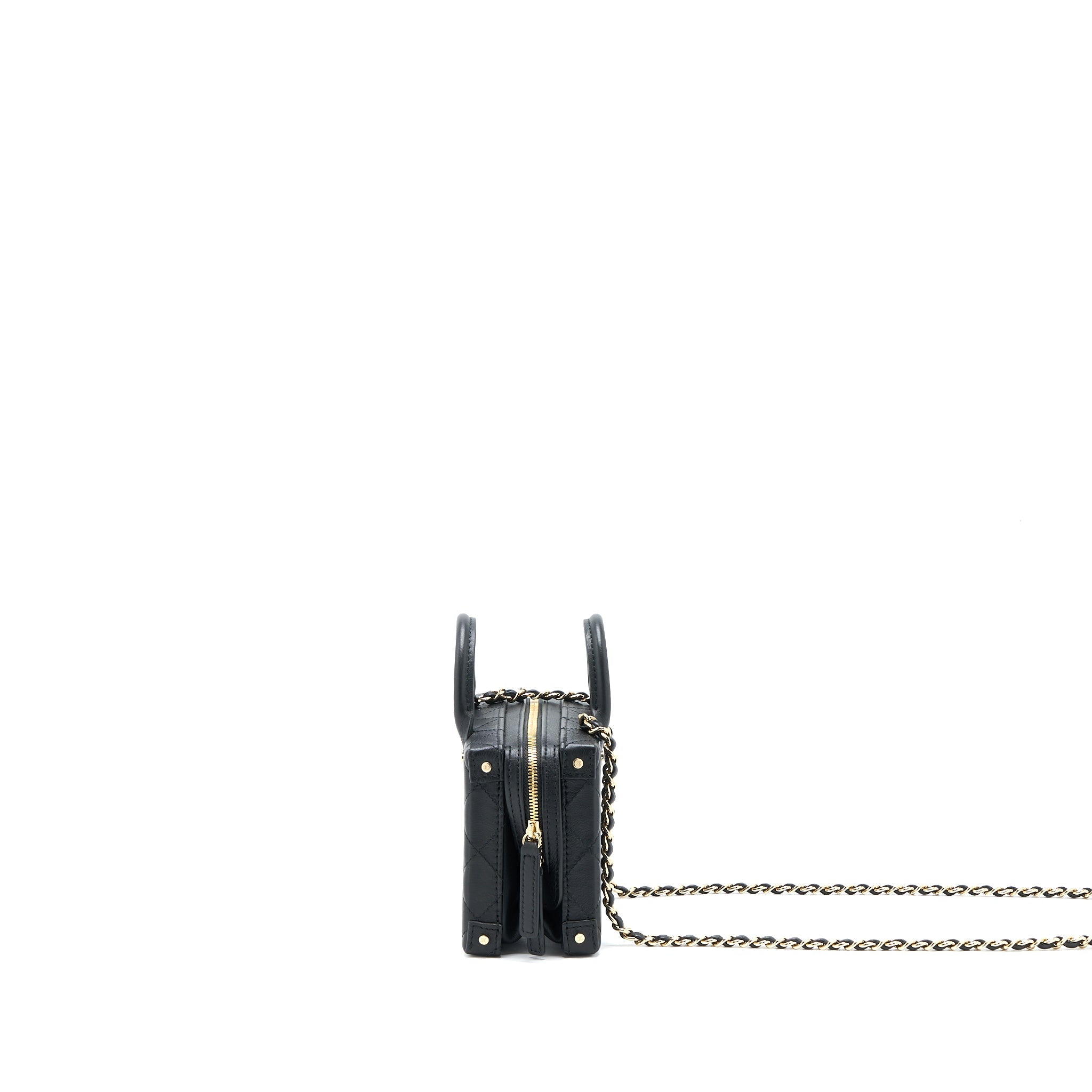 chanel-22b-small-vanity-case-calfskin-black-ghw-microchip