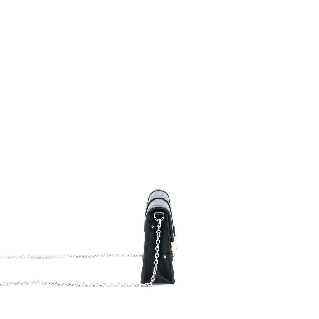 louis-vuitton-trunk-chain-wallet-epi-leather-black-with-shw