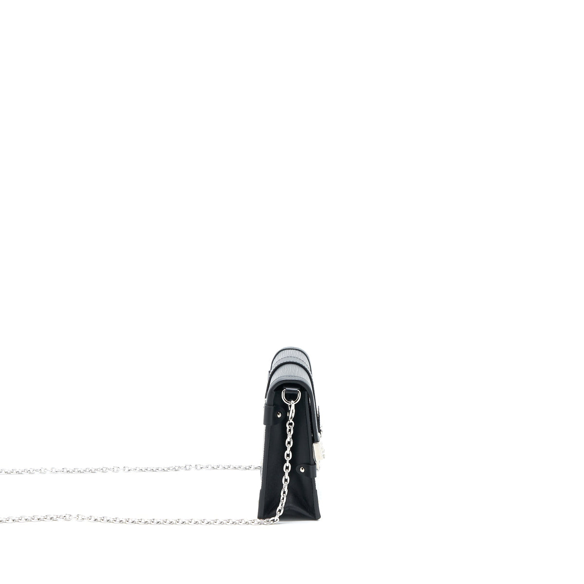 louis-vuitton-trunk-chain-wallet-epi-leather-black-with-shw