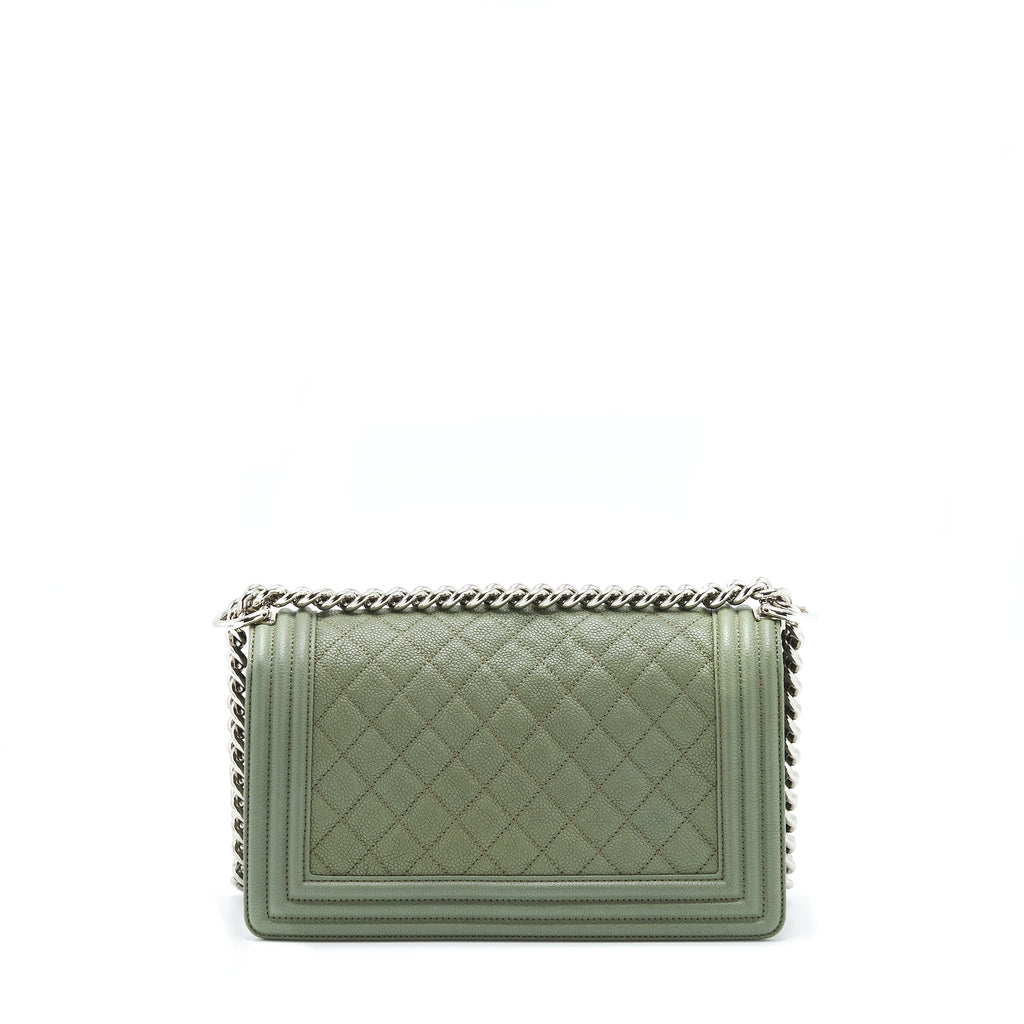 chanel-medium-boy-bag-caviar-light-green-shw