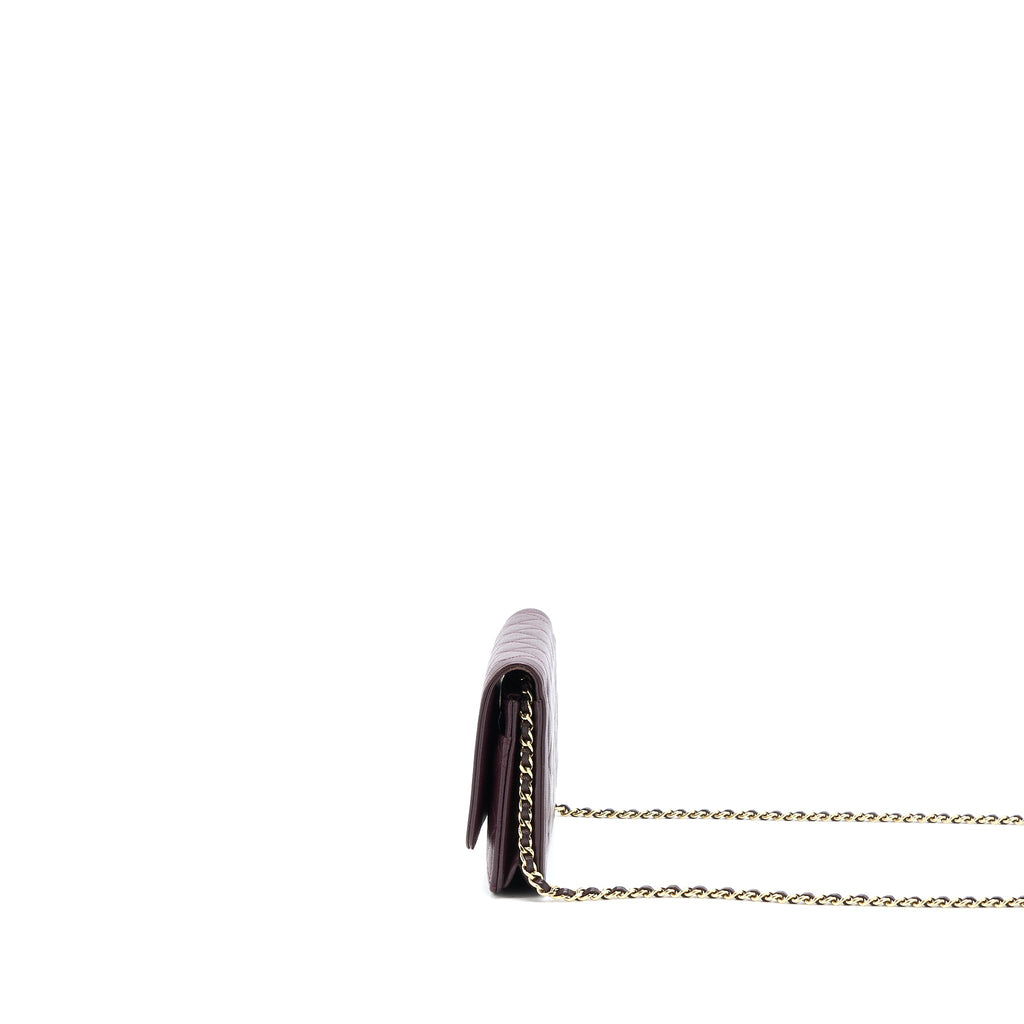chanel-boy-wallet-on-chain-caviar-burgundy-ghw