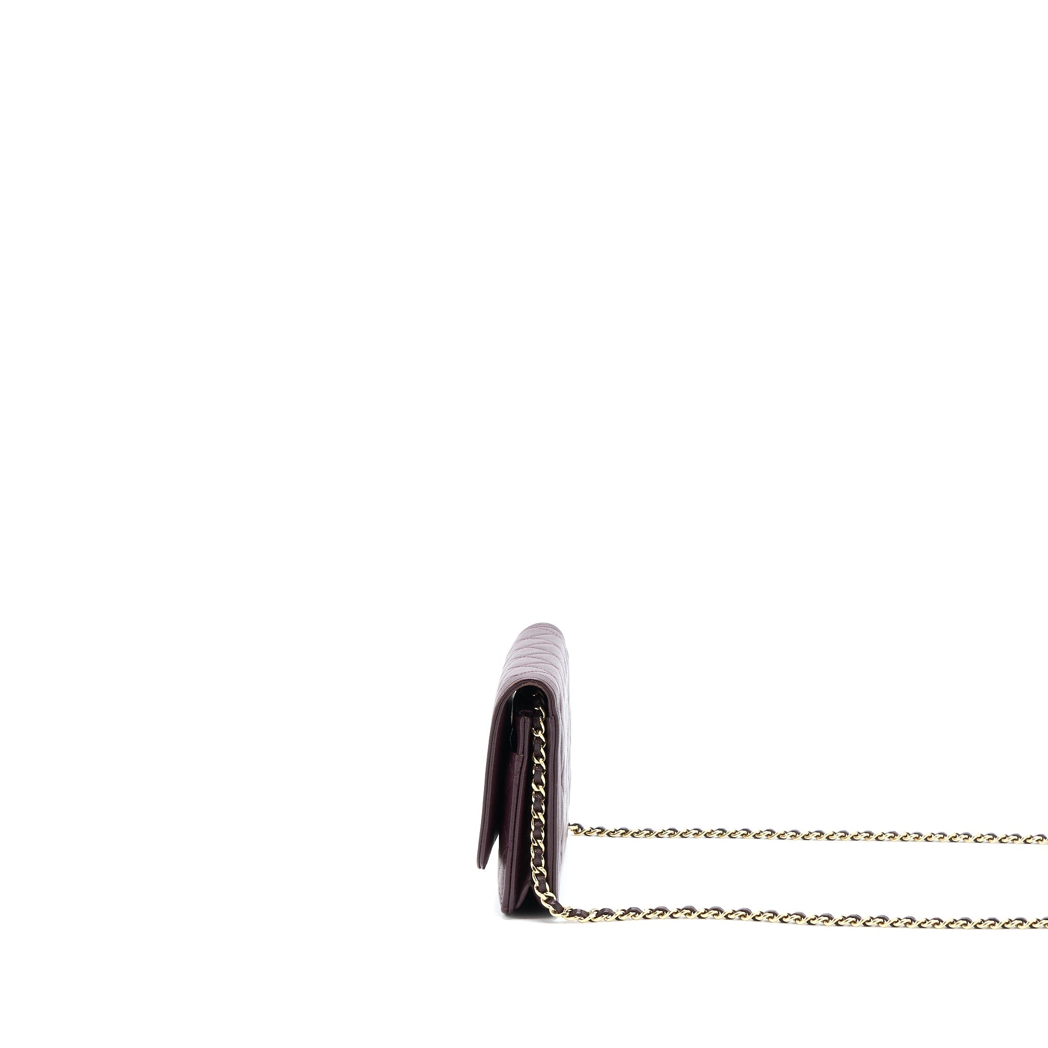 chanel-boy-wallet-on-chain-caviar-burgundy-ghw
